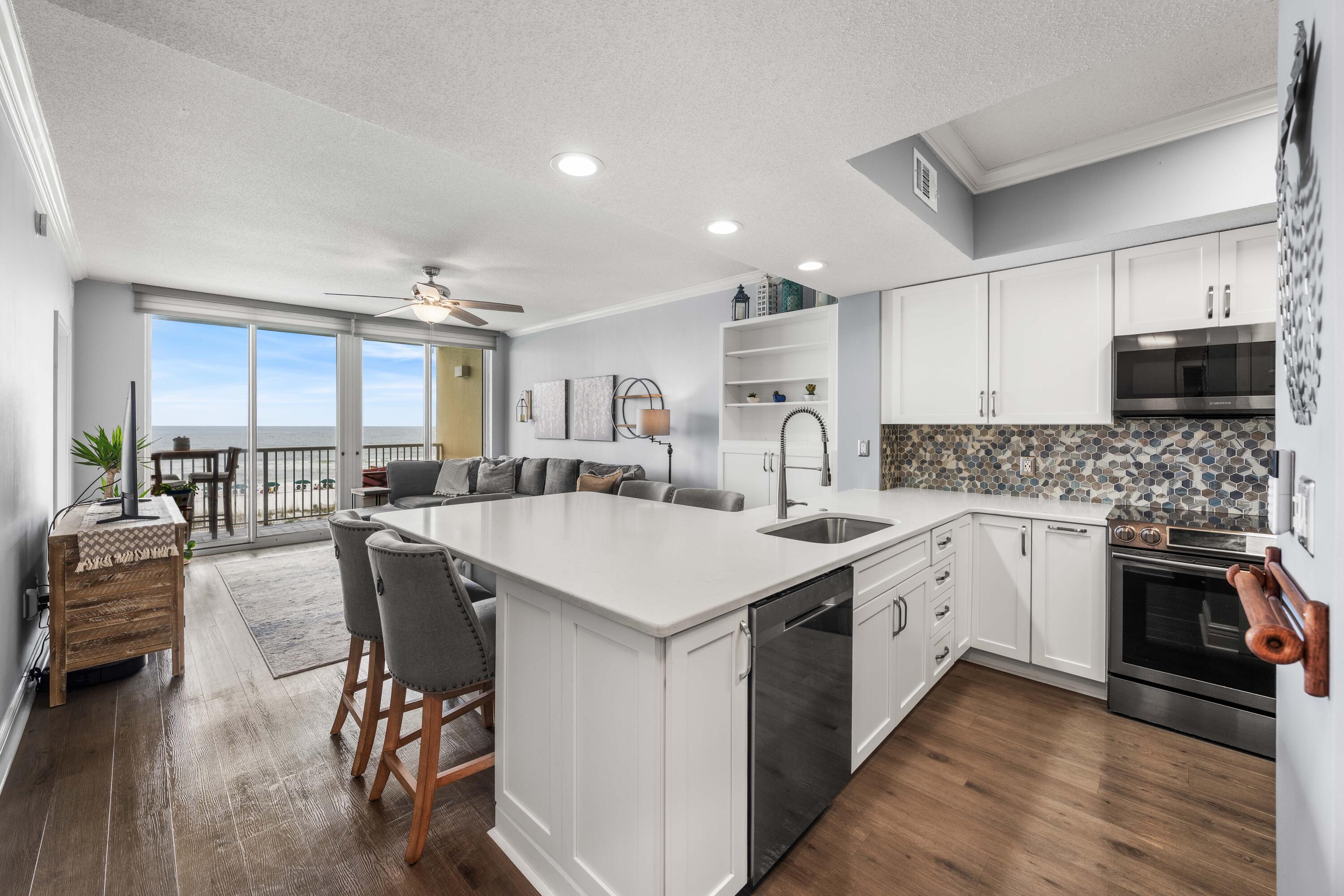 WATERS EDGE - Residential