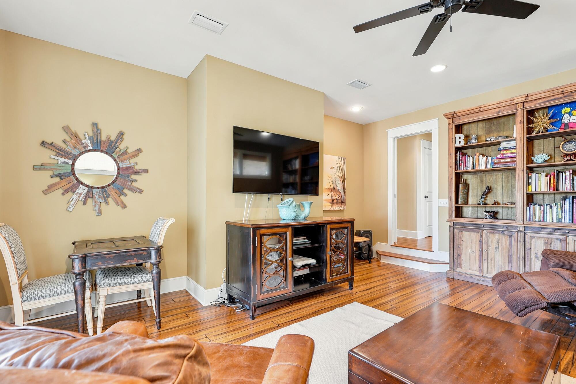 BAY POINT UNIT 1 - Residential