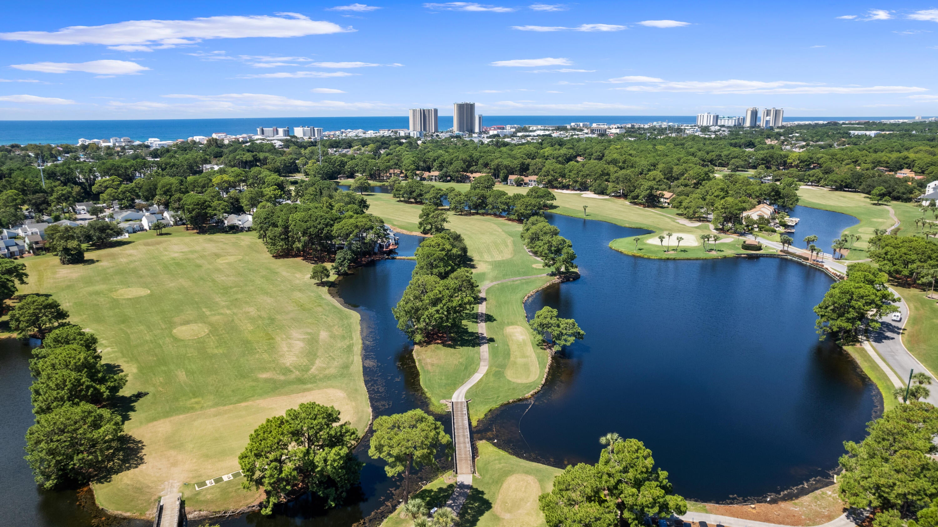 BAYSIDE CONDO SANDESTIN - Residential