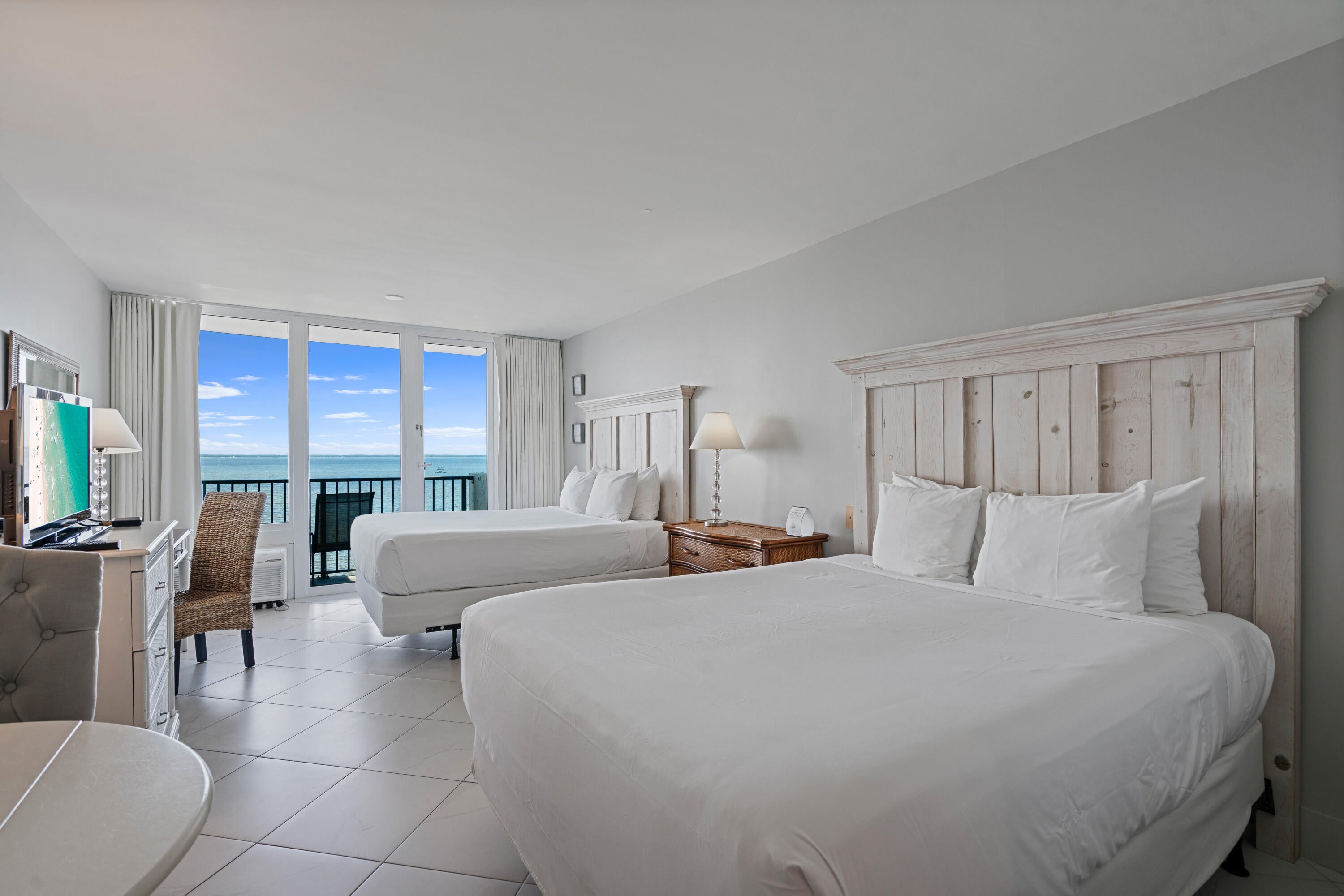 BAYSIDE CONDO SANDESTIN - Residential