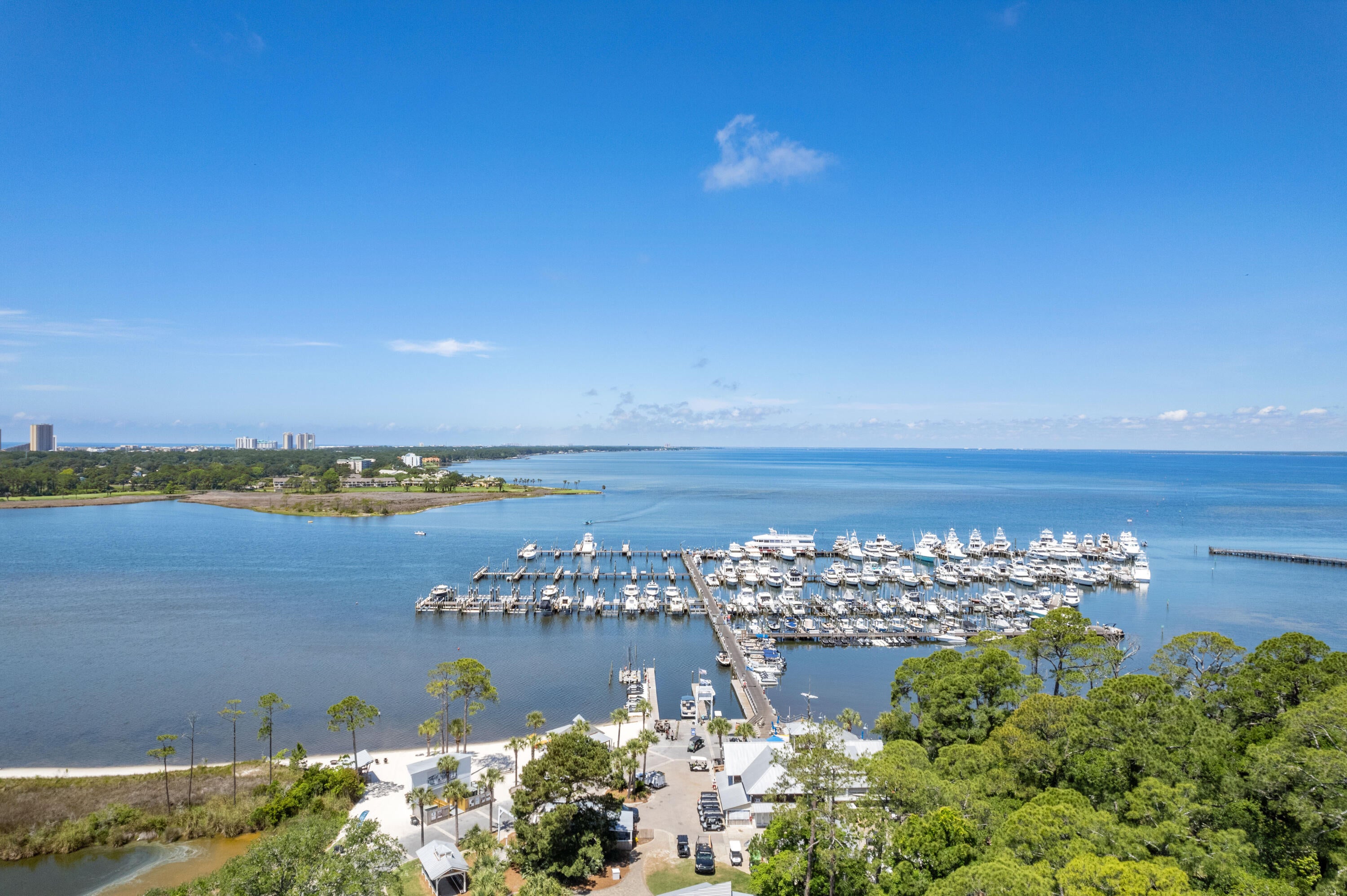 BAYSIDE CONDO SANDESTIN - Residential