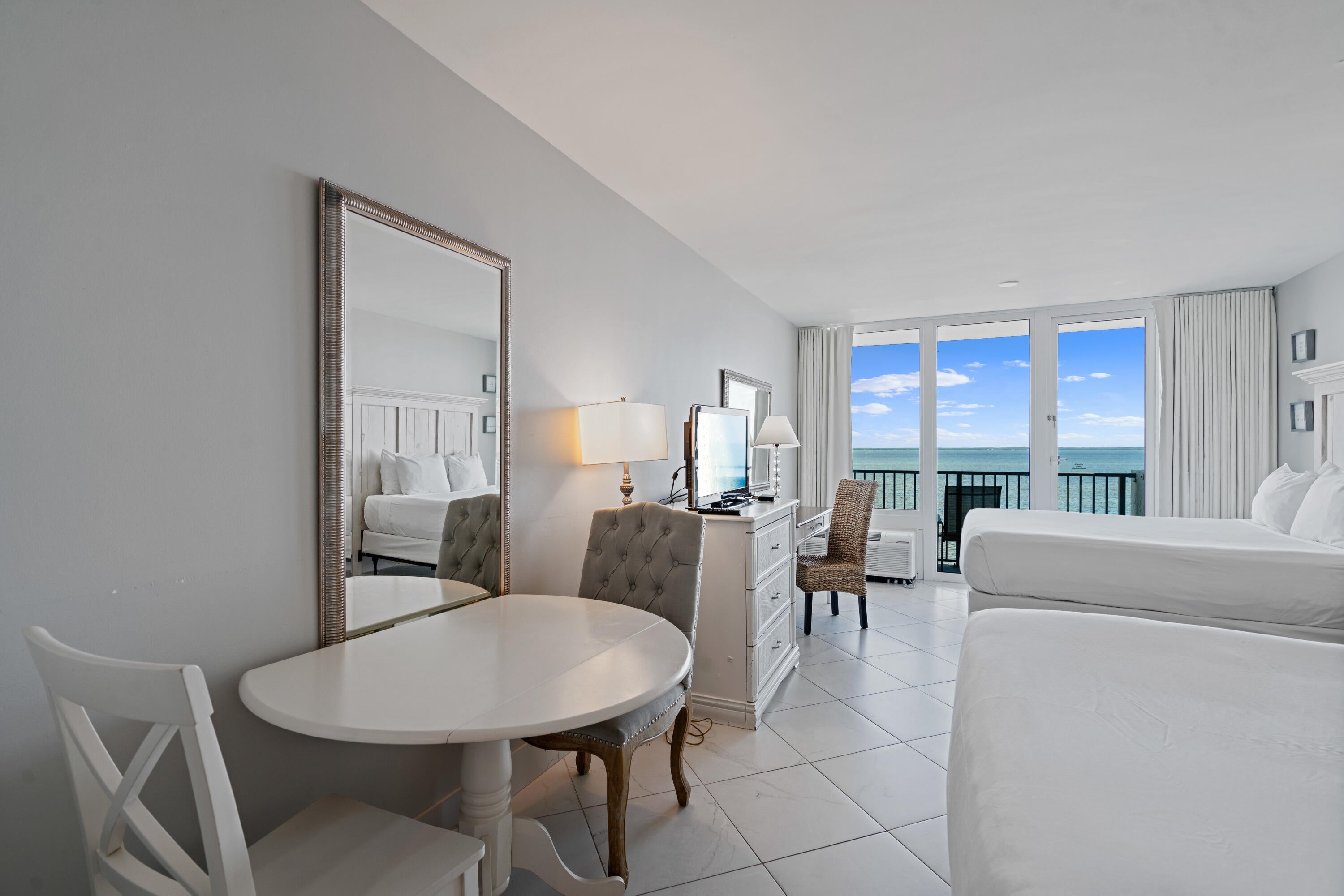 BAYSIDE CONDO SANDESTIN - Residential