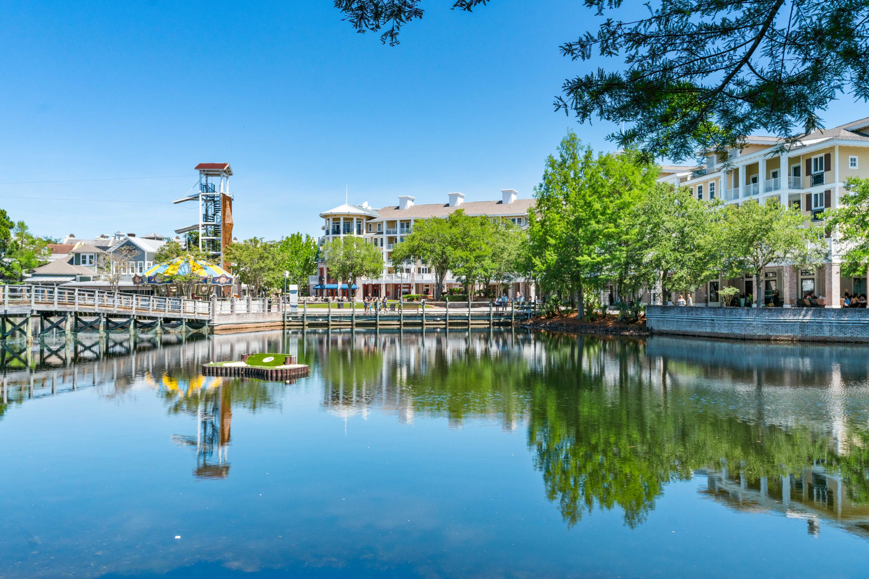 BAYSIDE CONDO SANDESTIN - Residential