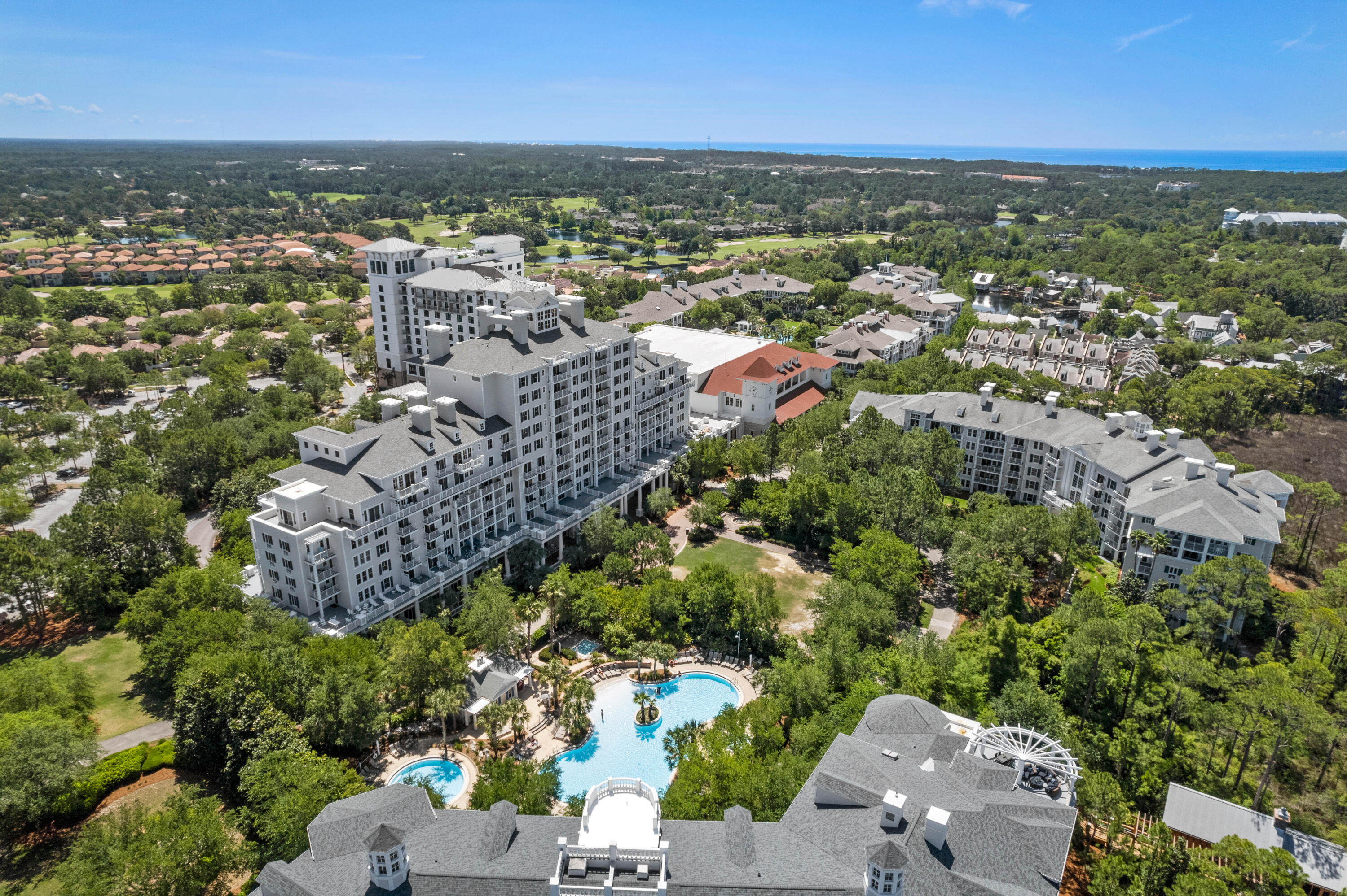 BAYSIDE CONDO SANDESTIN - Residential