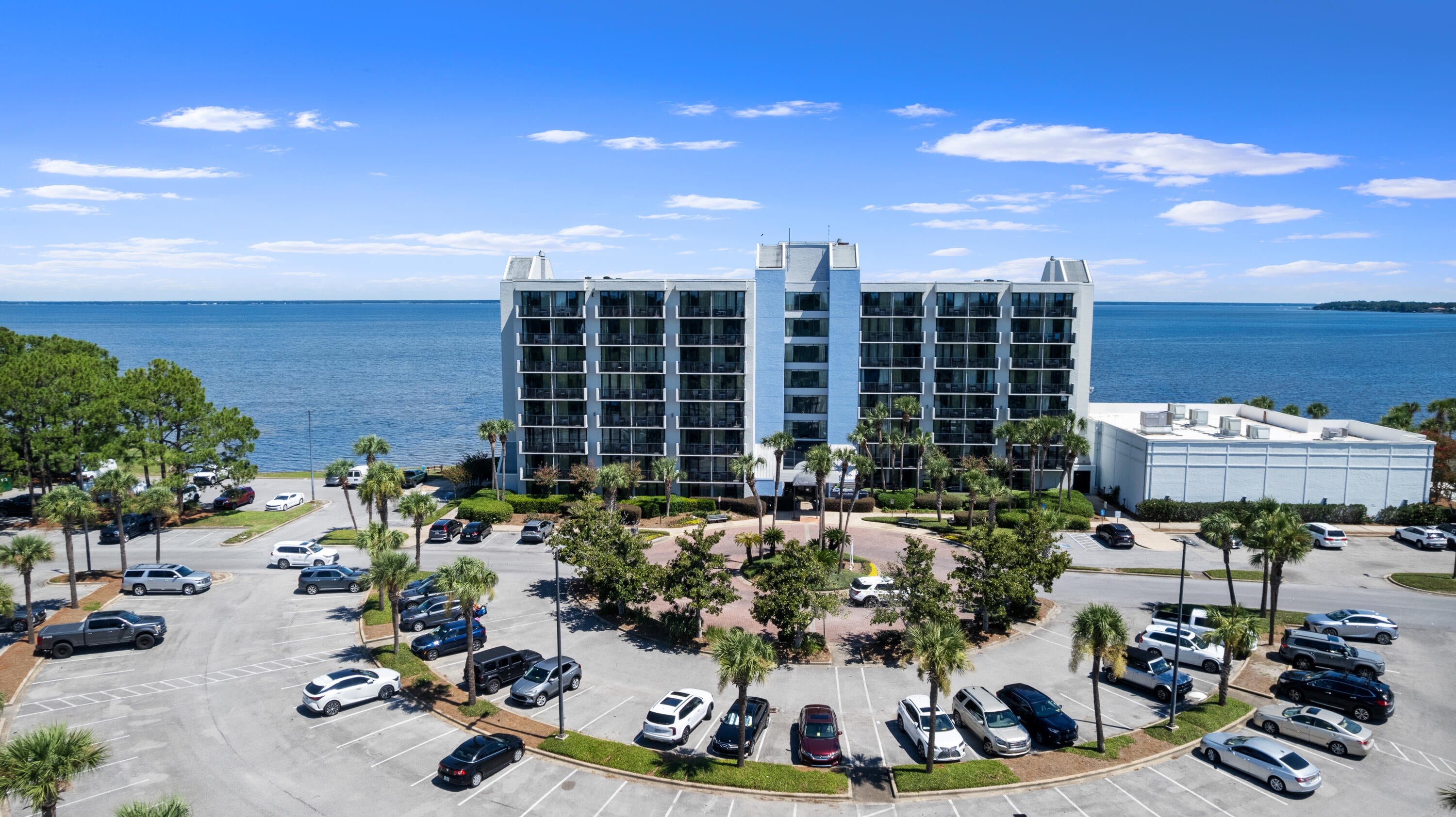 BAYSIDE CONDO SANDESTIN - Residential