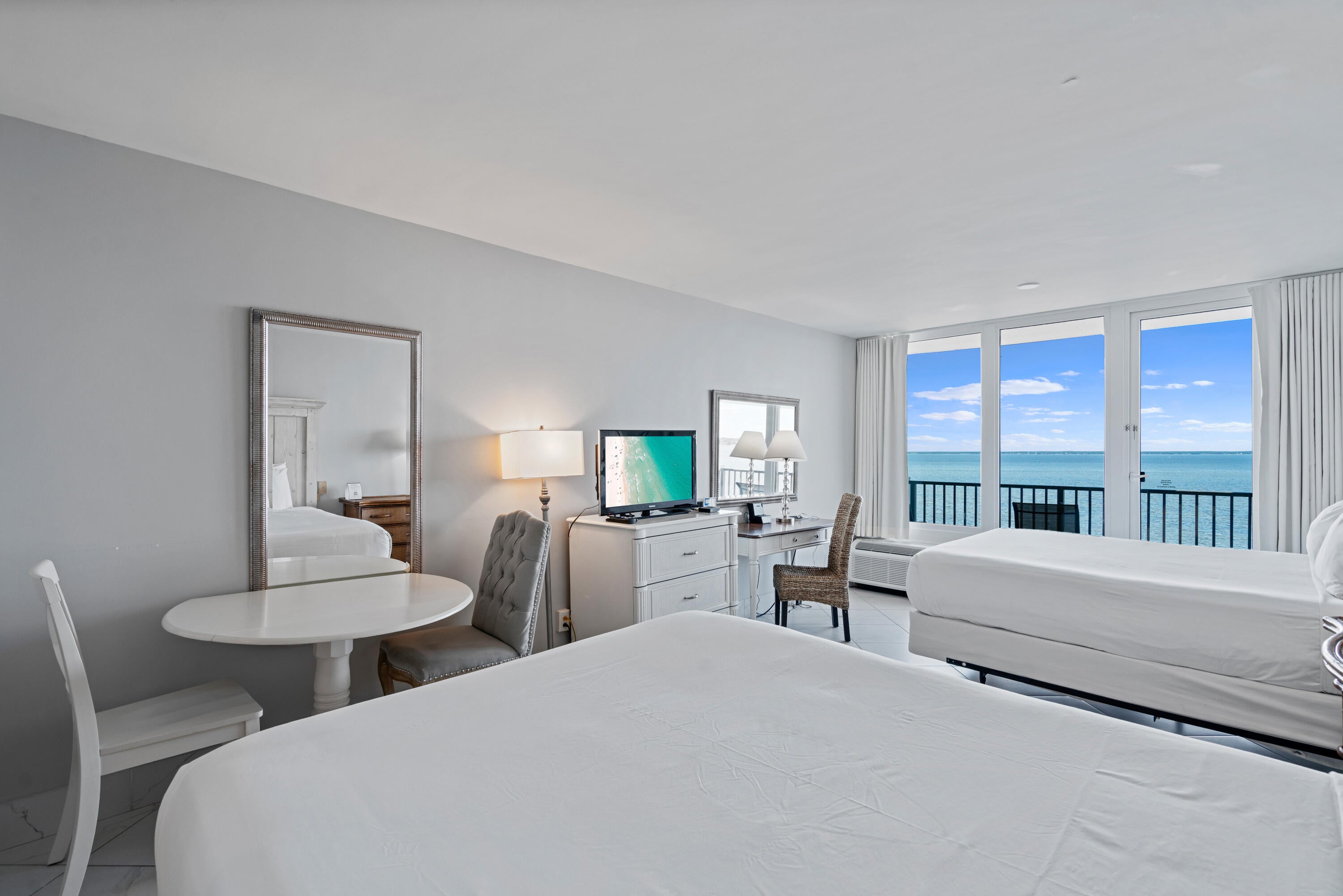 BAYSIDE CONDO SANDESTIN - Residential