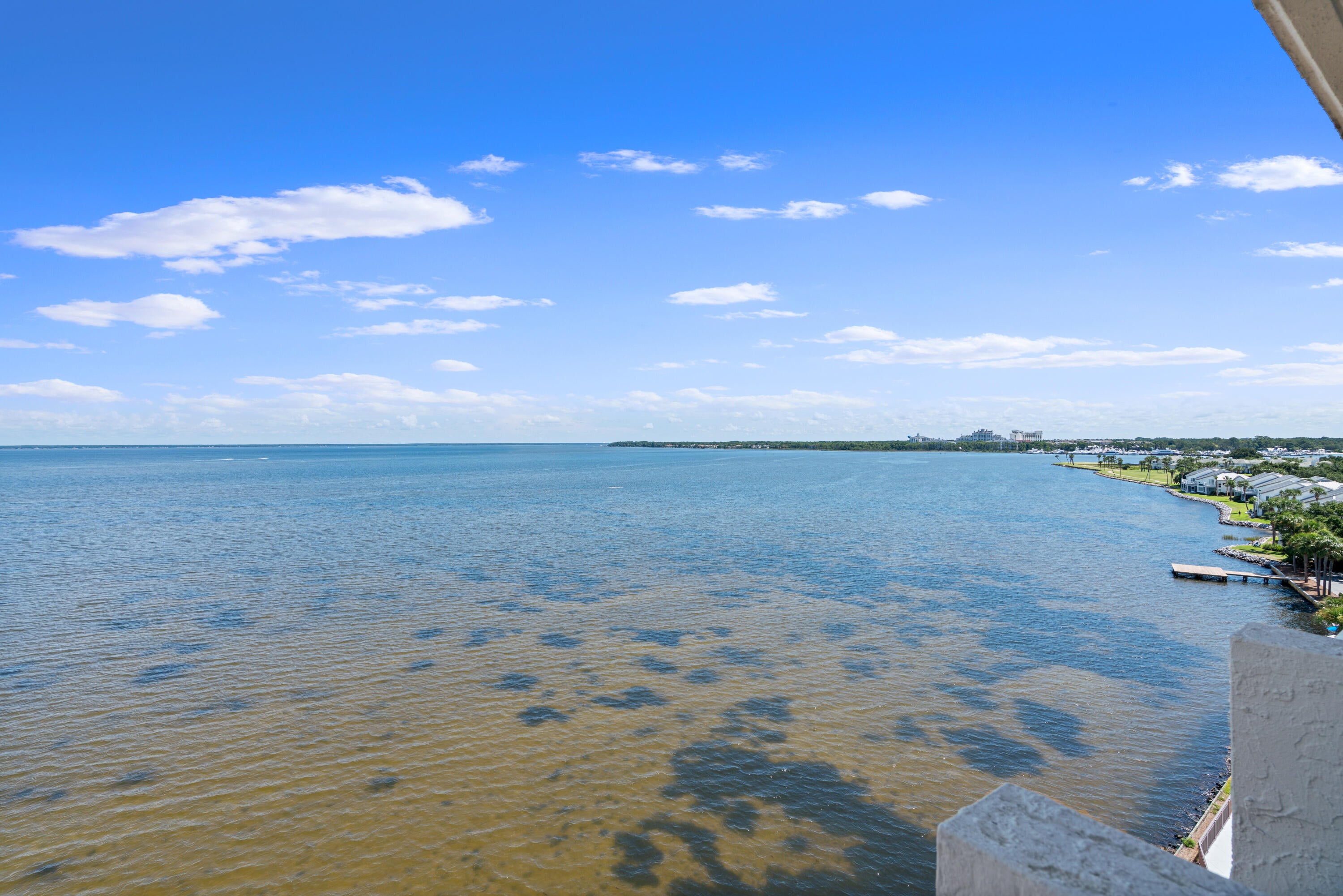 BAYSIDE CONDO SANDESTIN - Residential