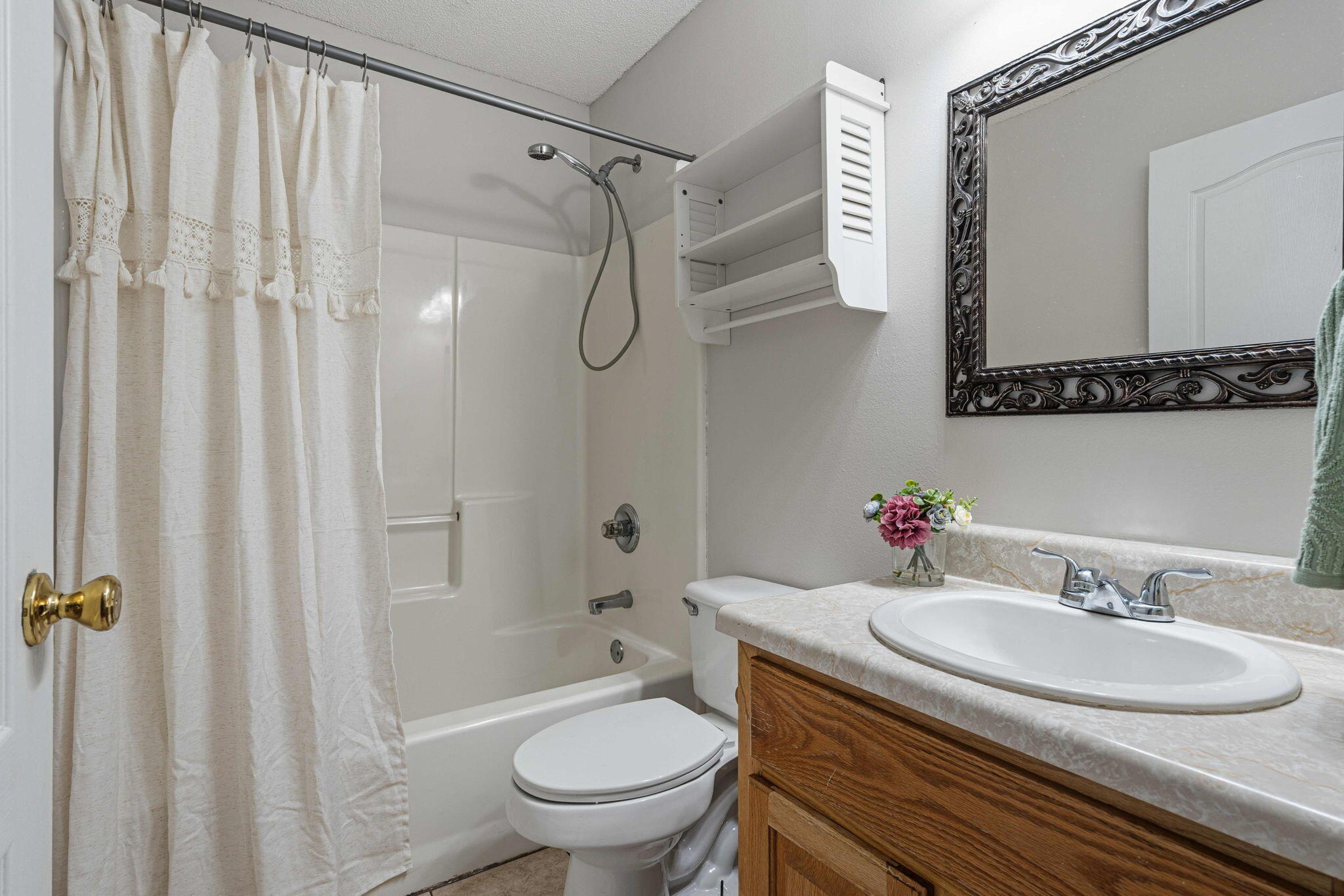 HOLLEY BY THE SEA - Residential