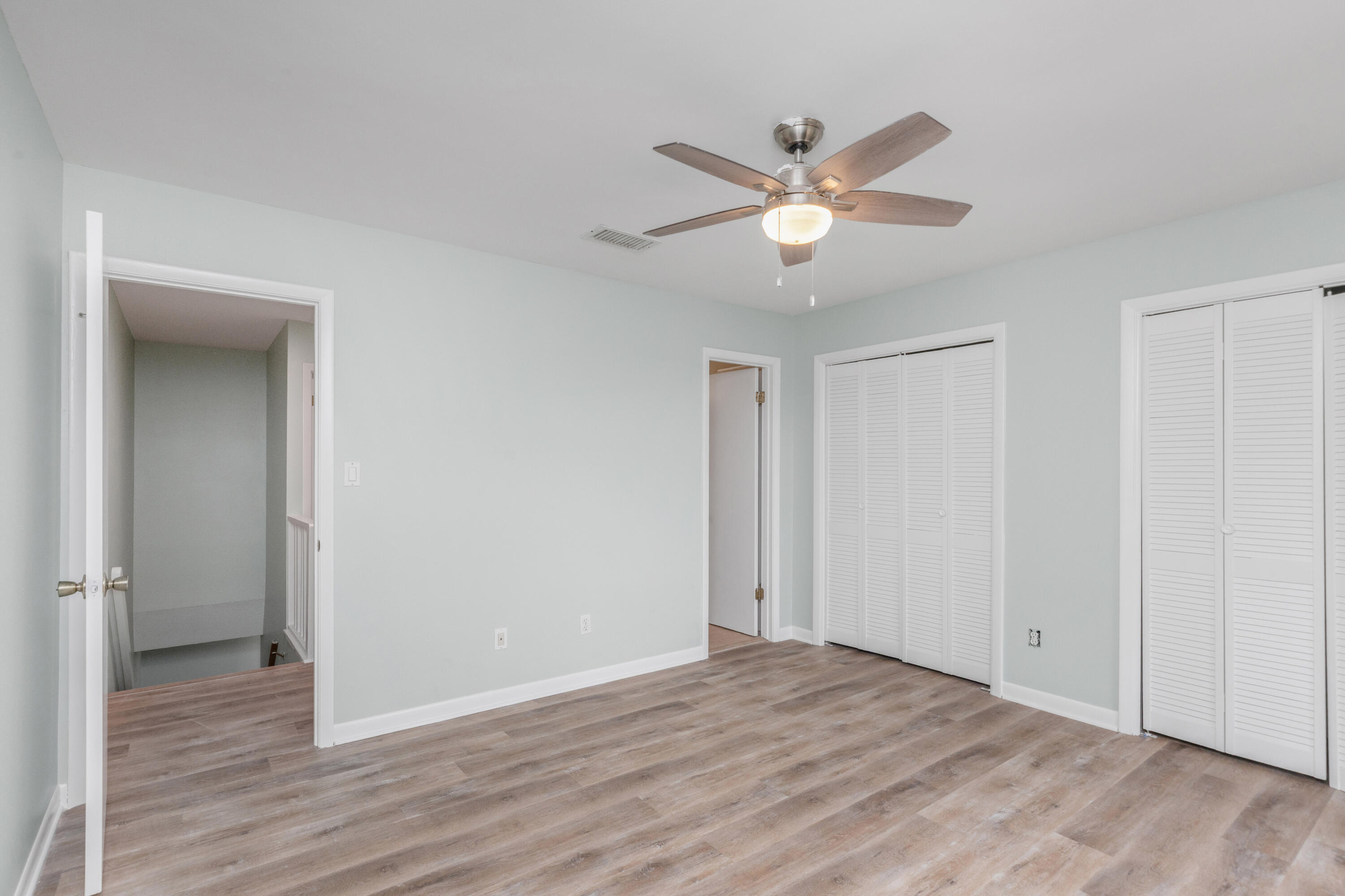 BIENVILLE SQUARE T/H - Residential Lease