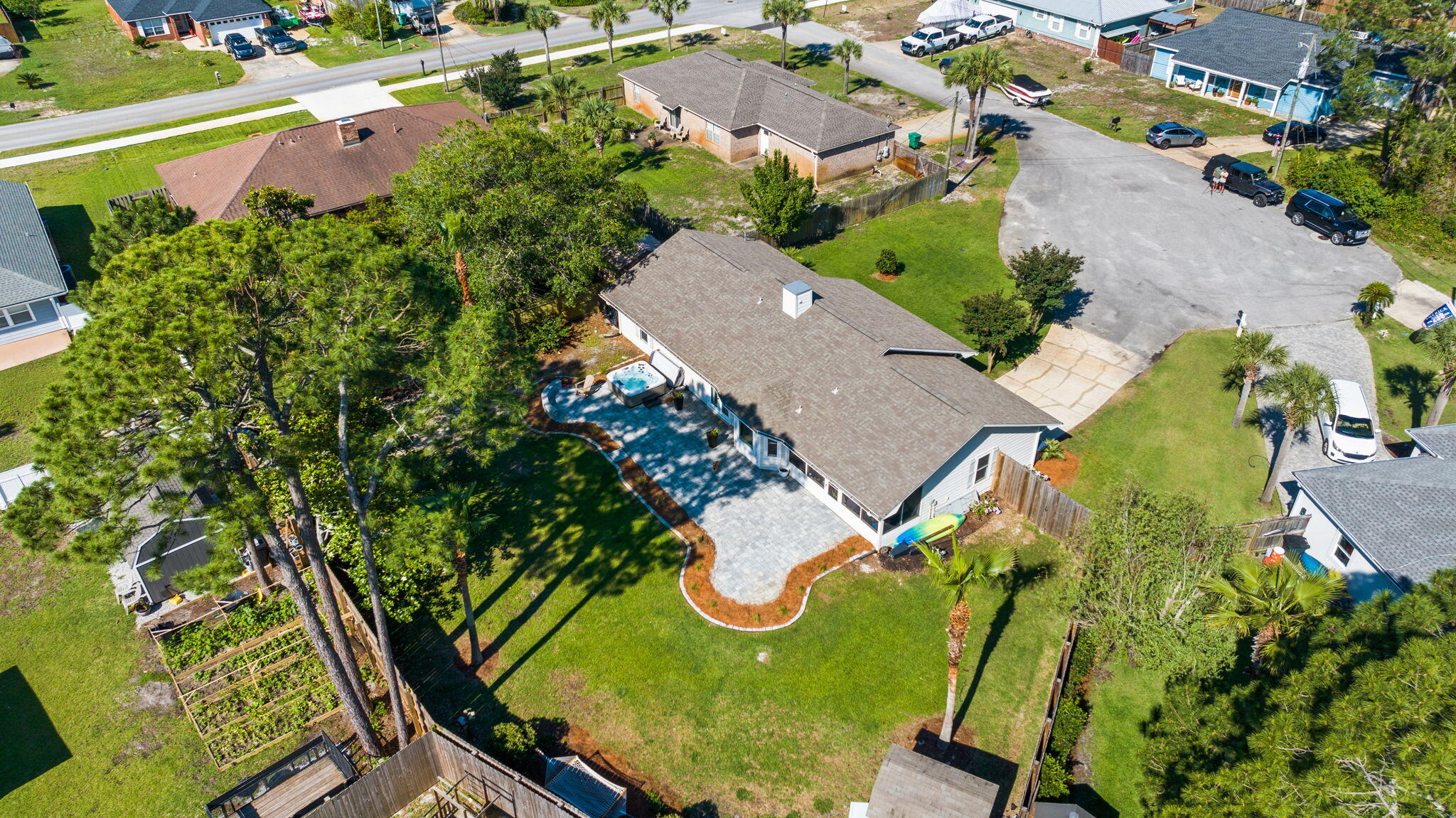 HOLIDAY SHORES ESTATES 3RD ADDN - Residential