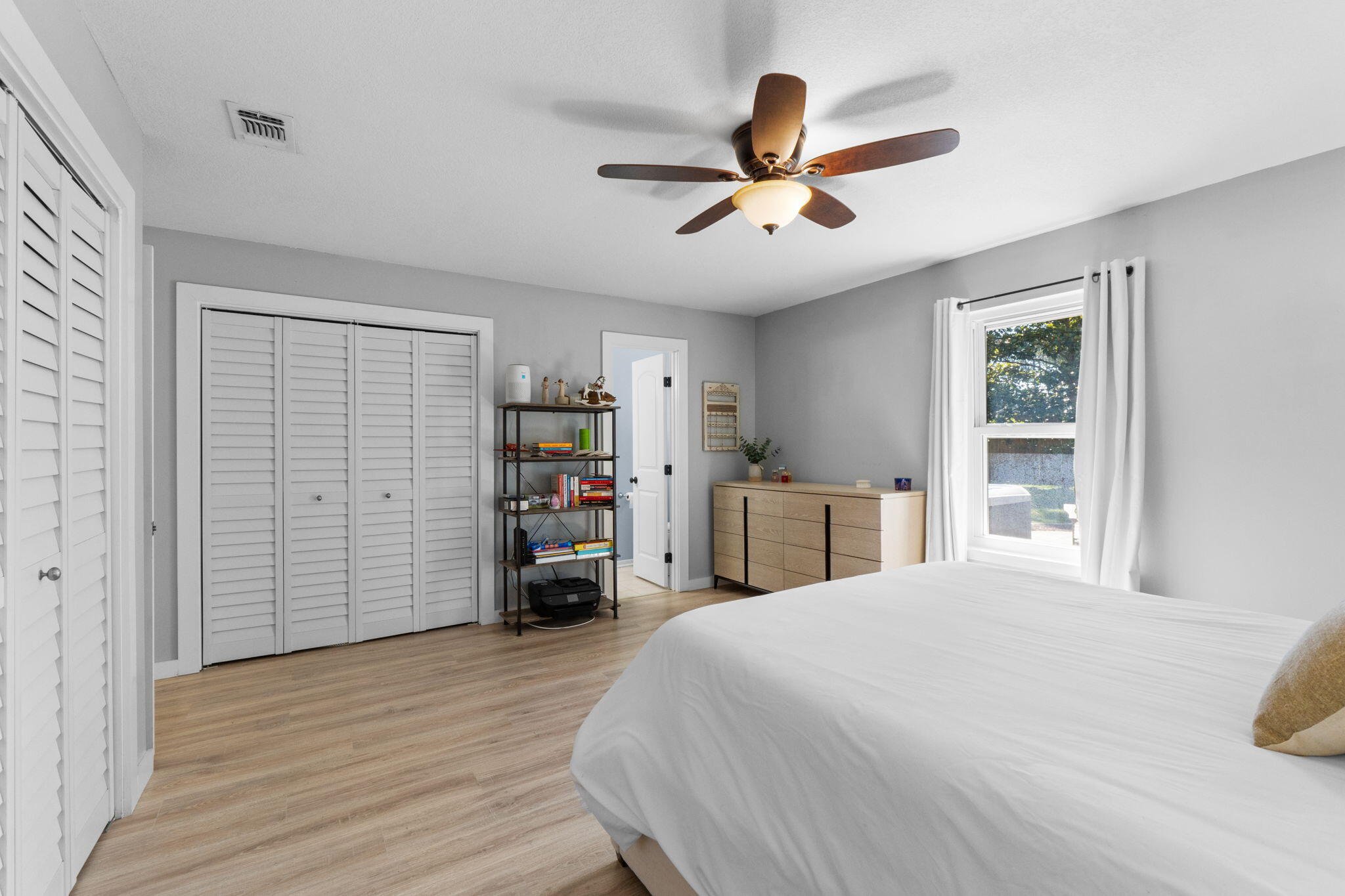 HOLIDAY SHORES ESTATES 3RD ADDN - Residential