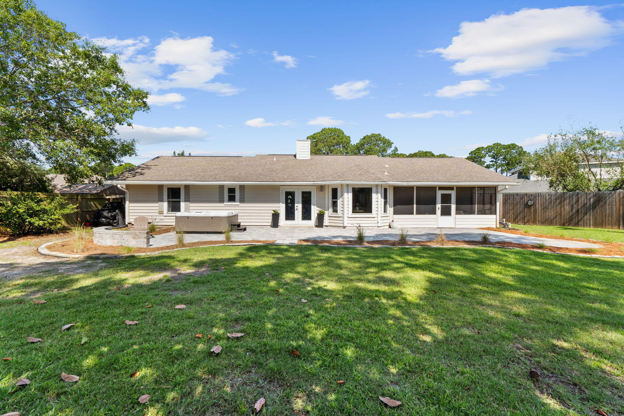 HOLIDAY SHORES ESTATES 3RD ADDN - Residential
