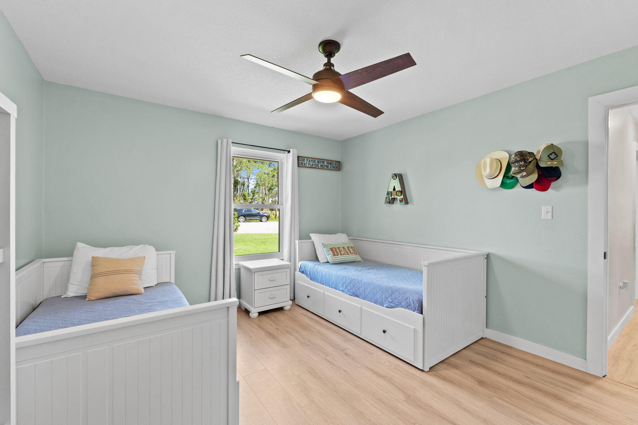 HOLIDAY SHORES ESTATES 3RD ADDN - Residential