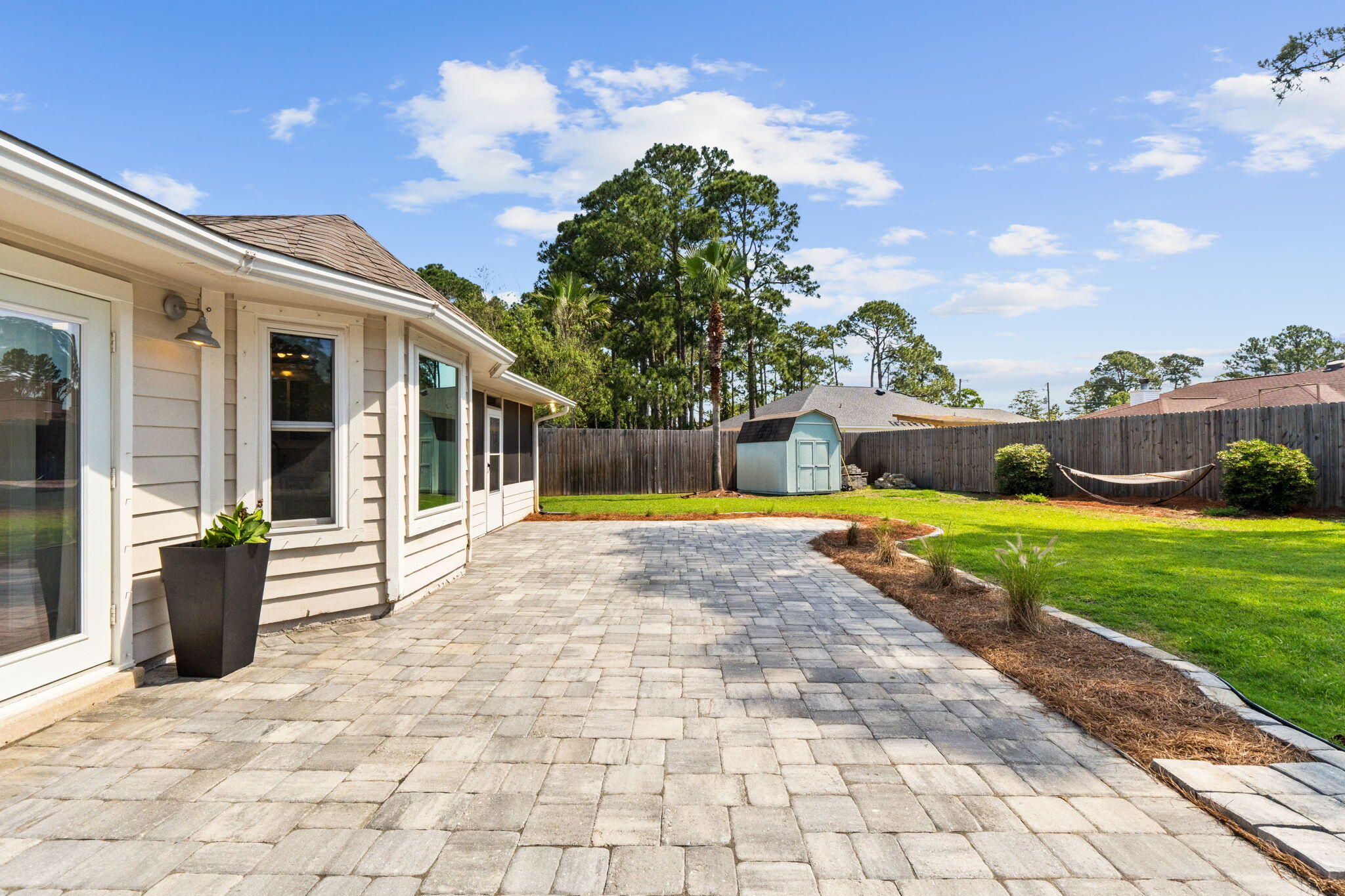 HOLIDAY SHORES ESTATES 3RD ADDN - Residential