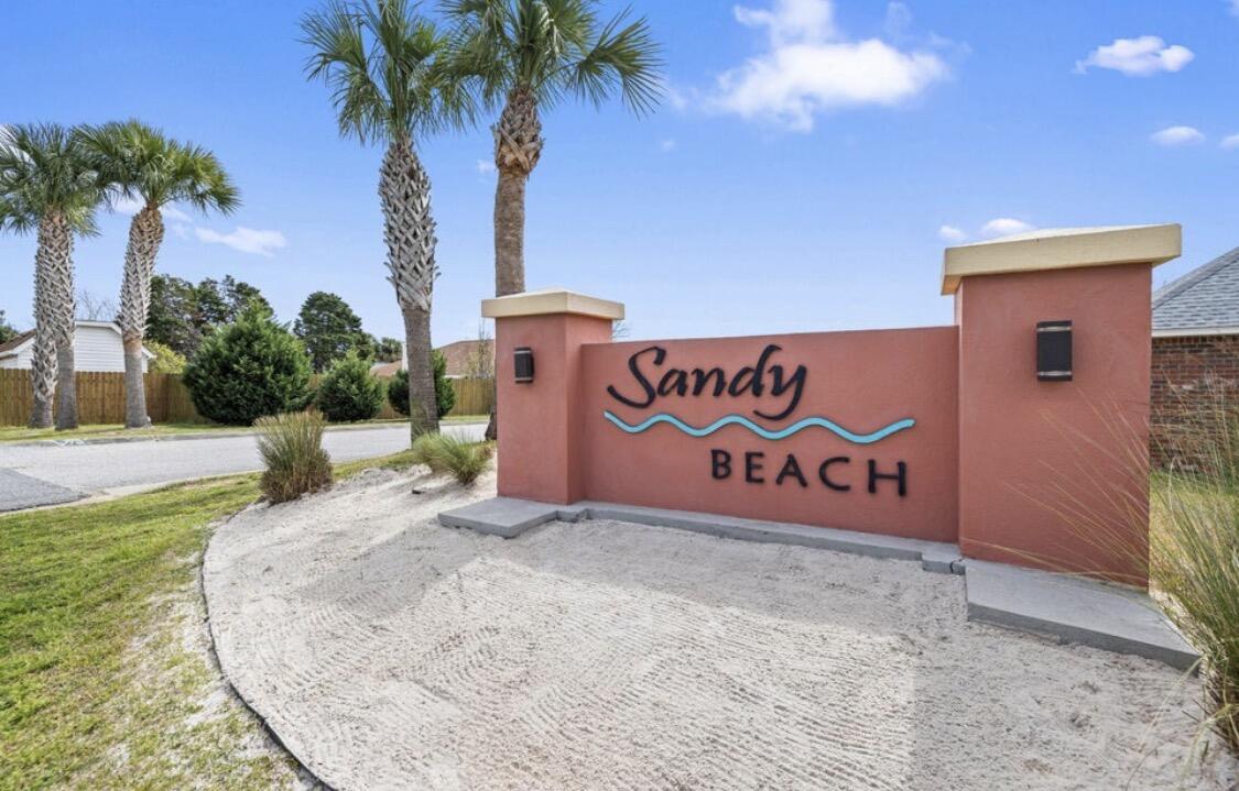SANDY BEACH ESTATES - Residential