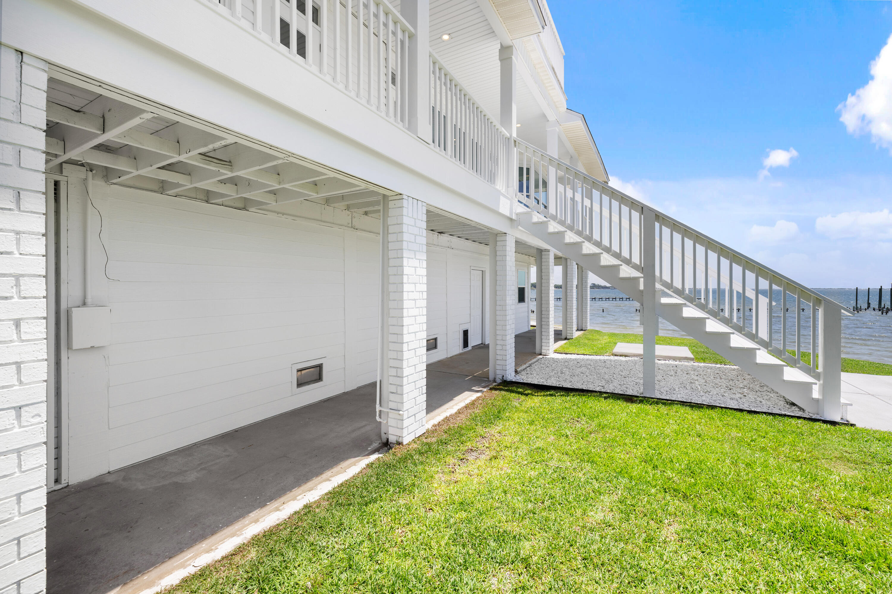 SANDY BEACH ESTATES - Residential