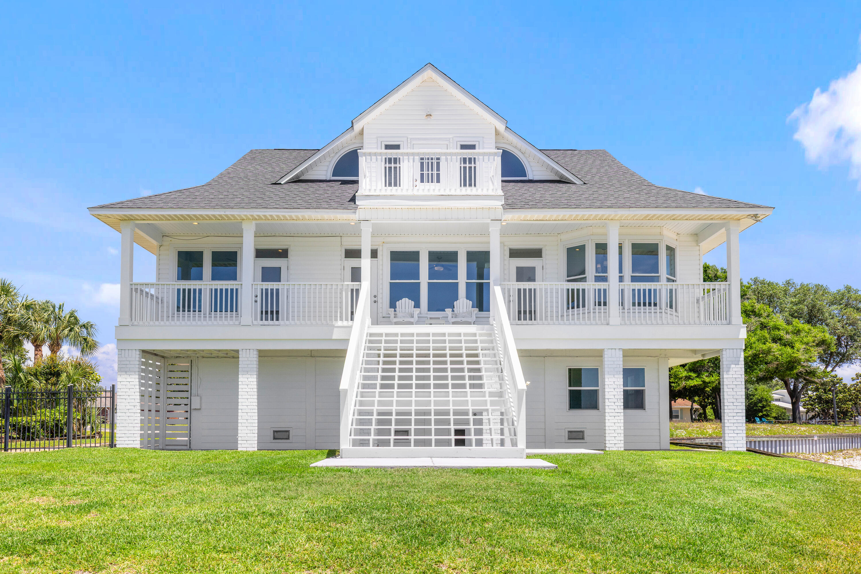 SANDY BEACH ESTATES - Residential