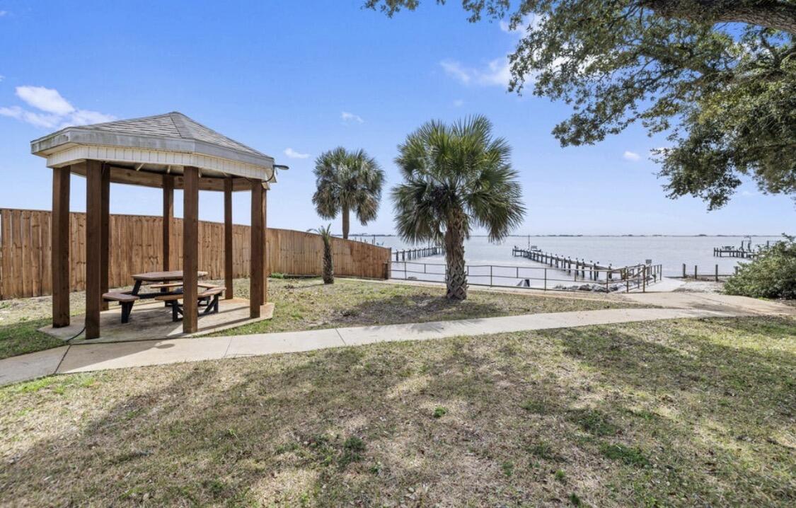 SANDY BEACH ESTATES - Residential
