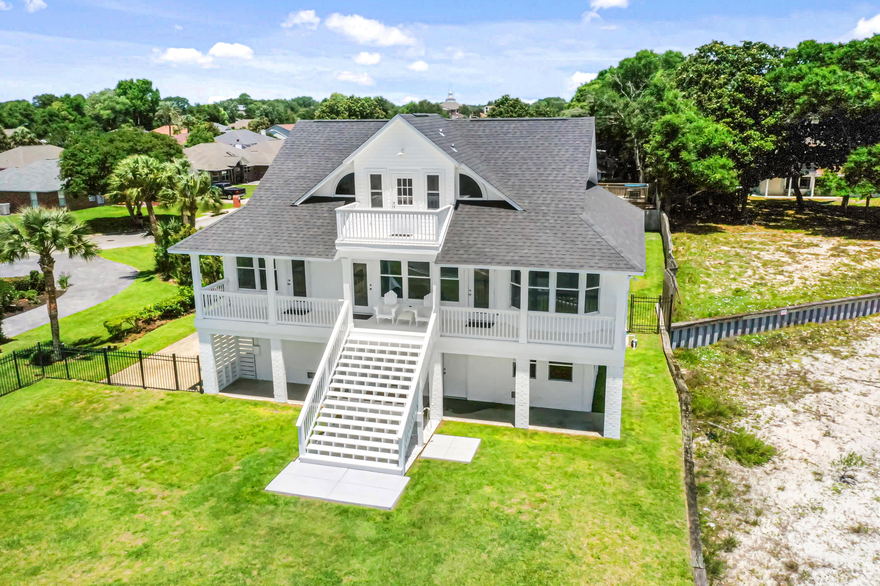 SANDY BEACH ESTATES - Residential