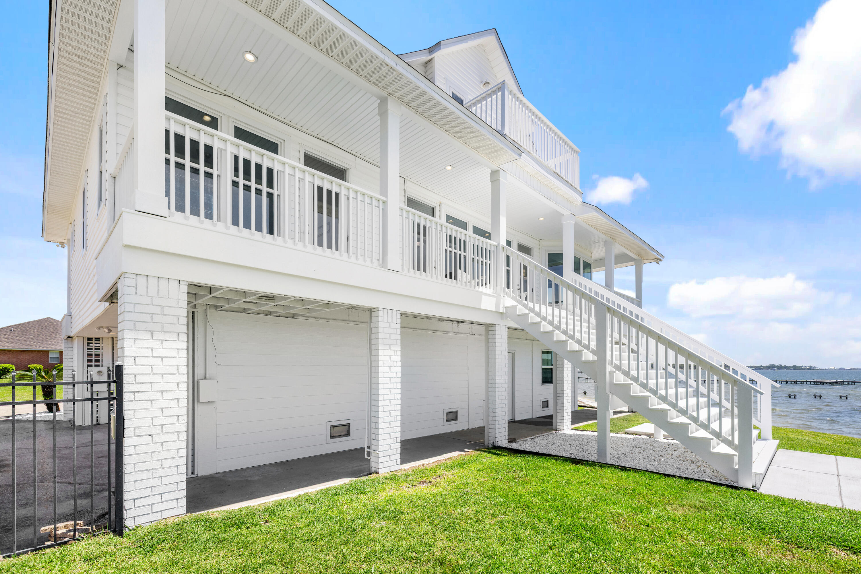 SANDY BEACH ESTATES - Residential