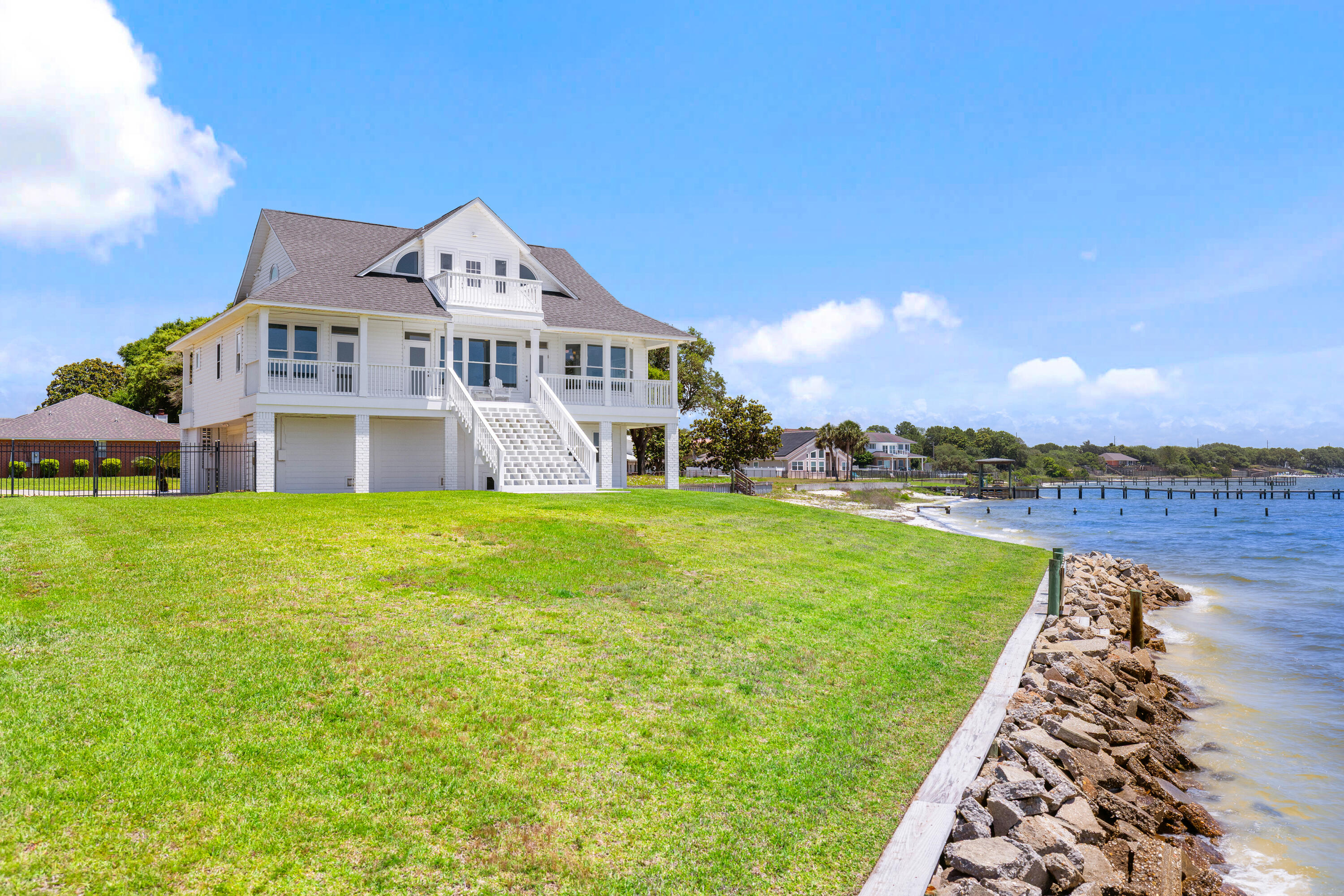 SANDY BEACH ESTATES - Residential