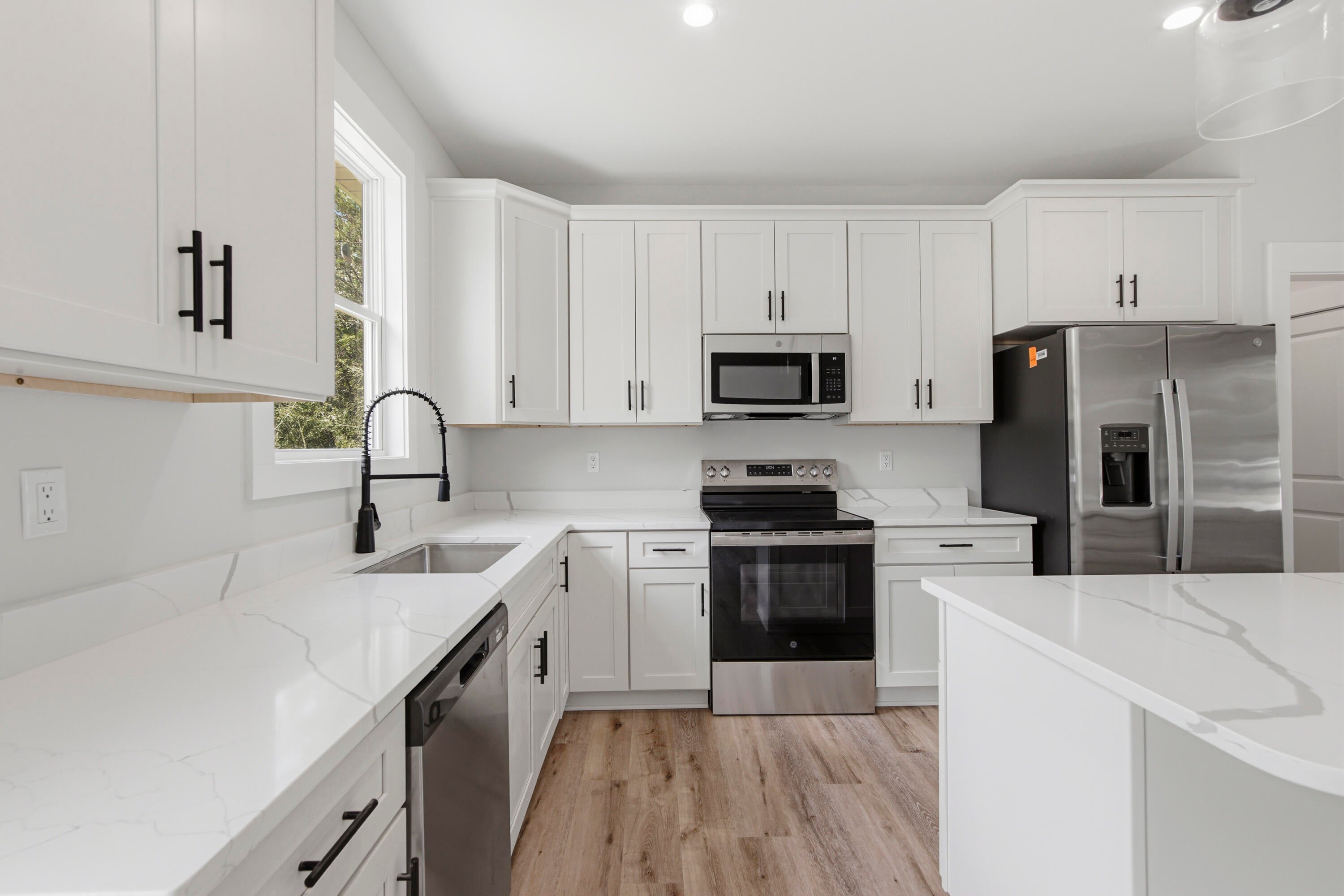 OAKWOOD LAKES ESTATES - Residential