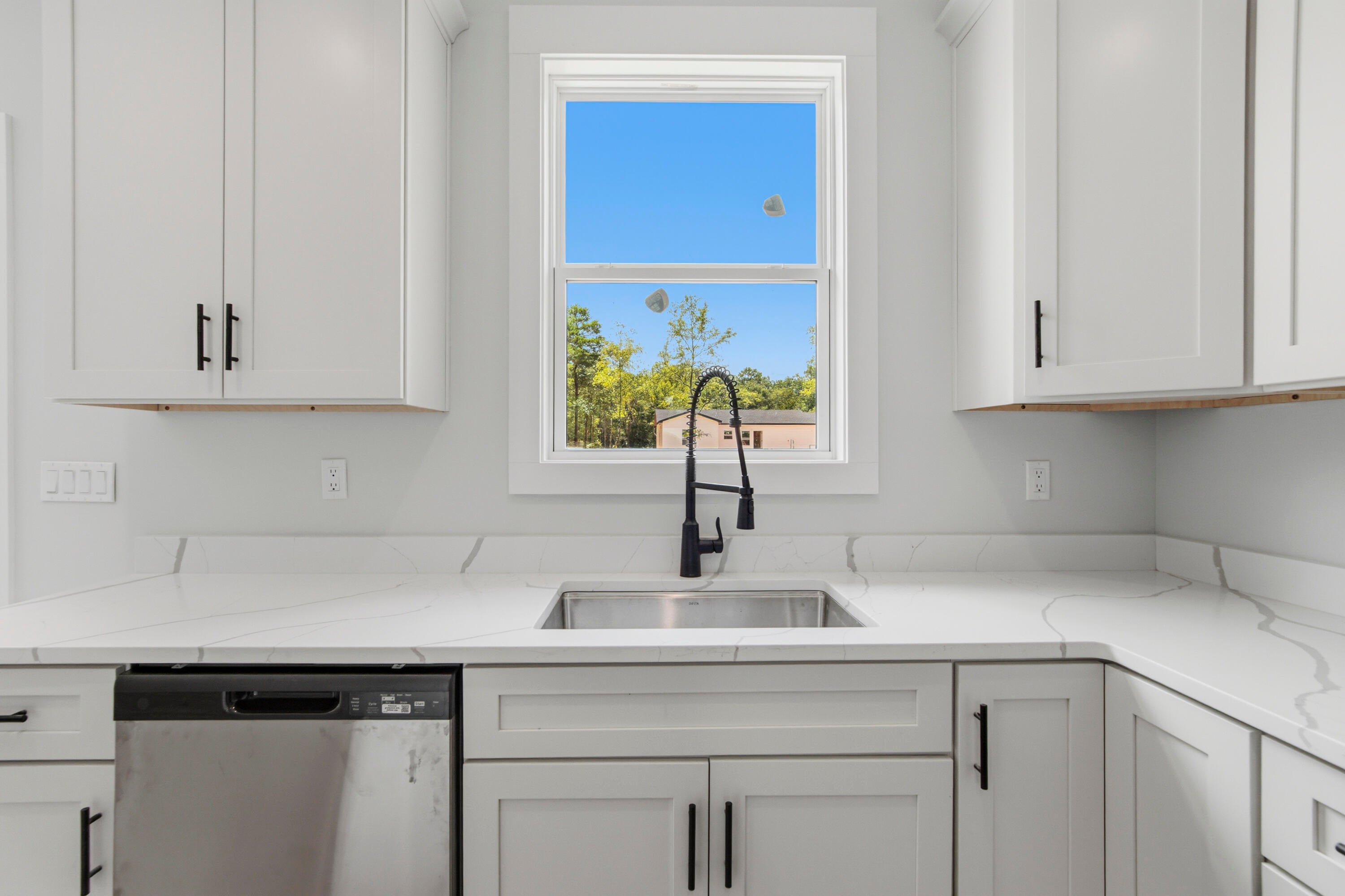 OAKWOOD LAKES ESTATES - Residential