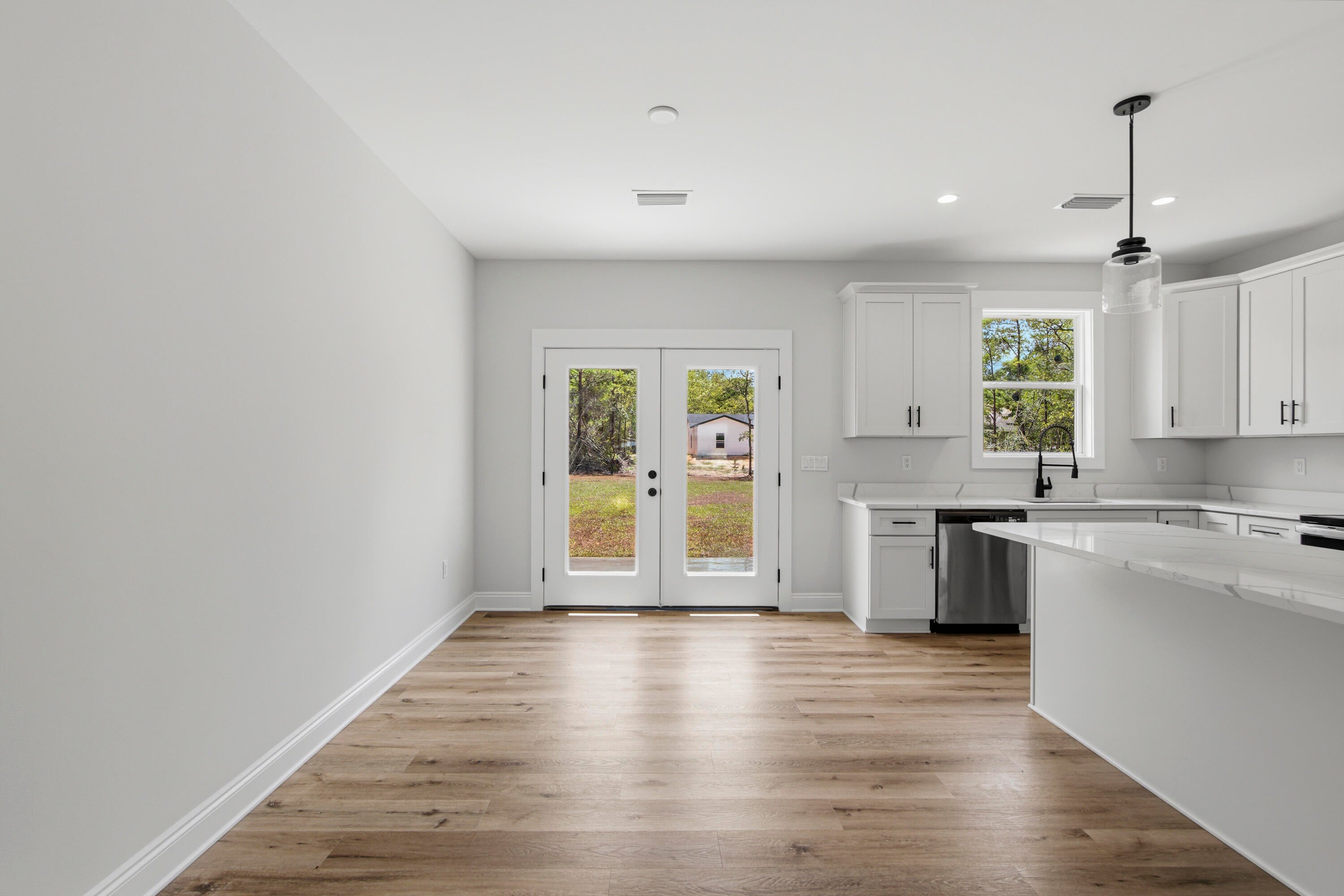 OAKWOOD LAKES ESTATES - Residential