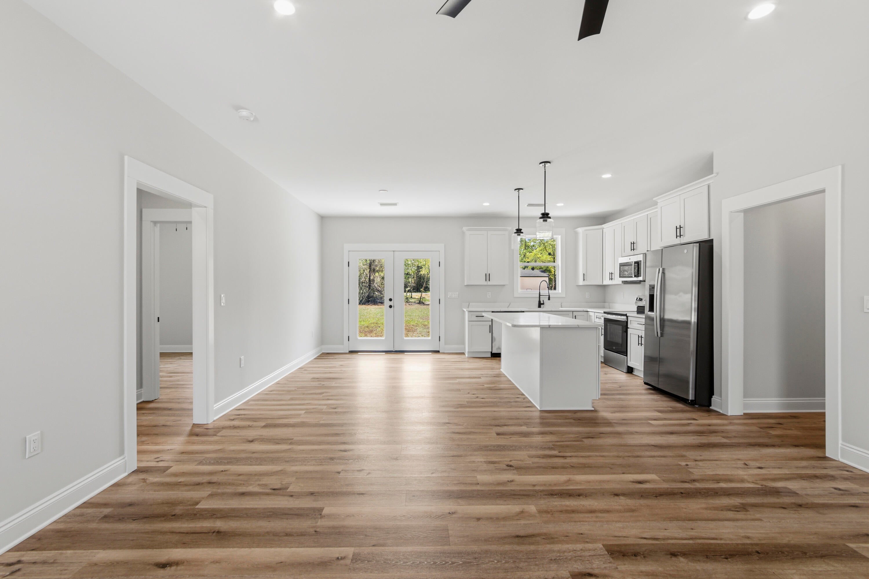 OAKWOOD LAKES ESTATES - Residential