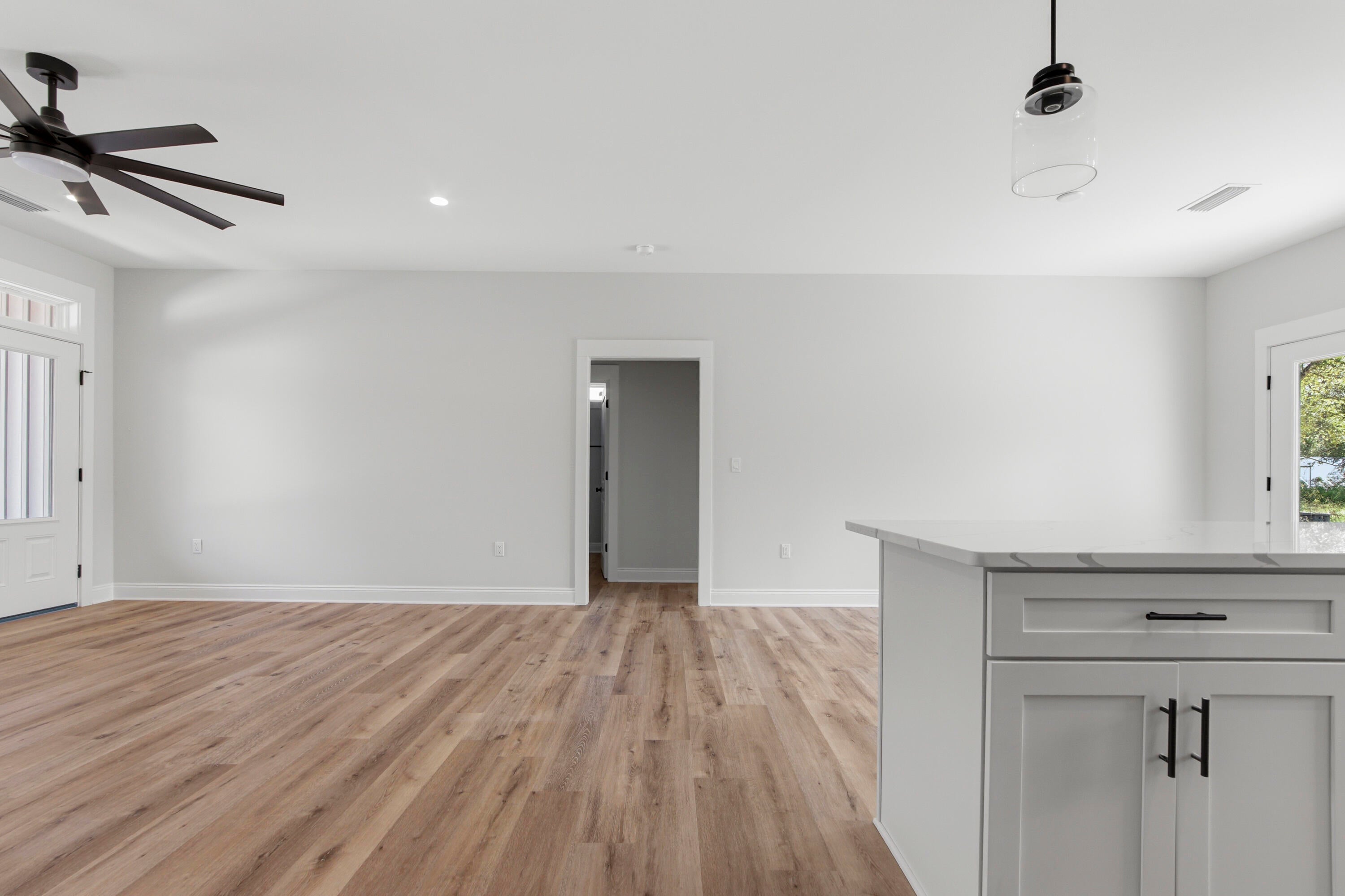 OAKWOOD LAKES ESTATES - Residential