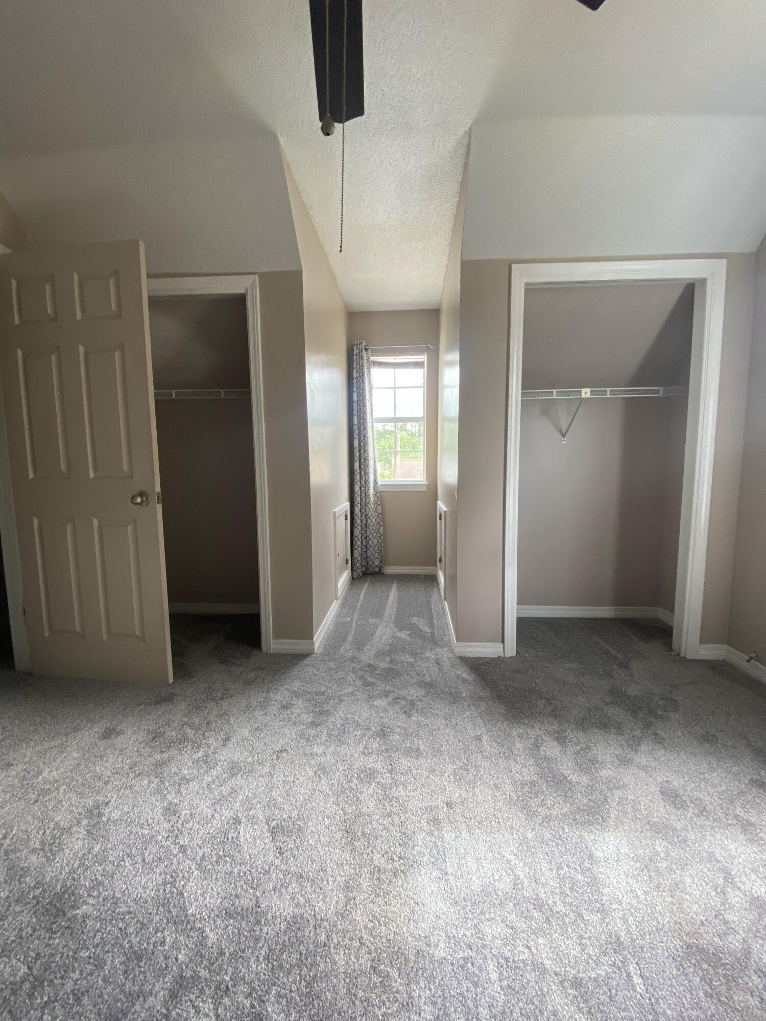WILLOW BEND PH I LOT 8 - Residential Lease