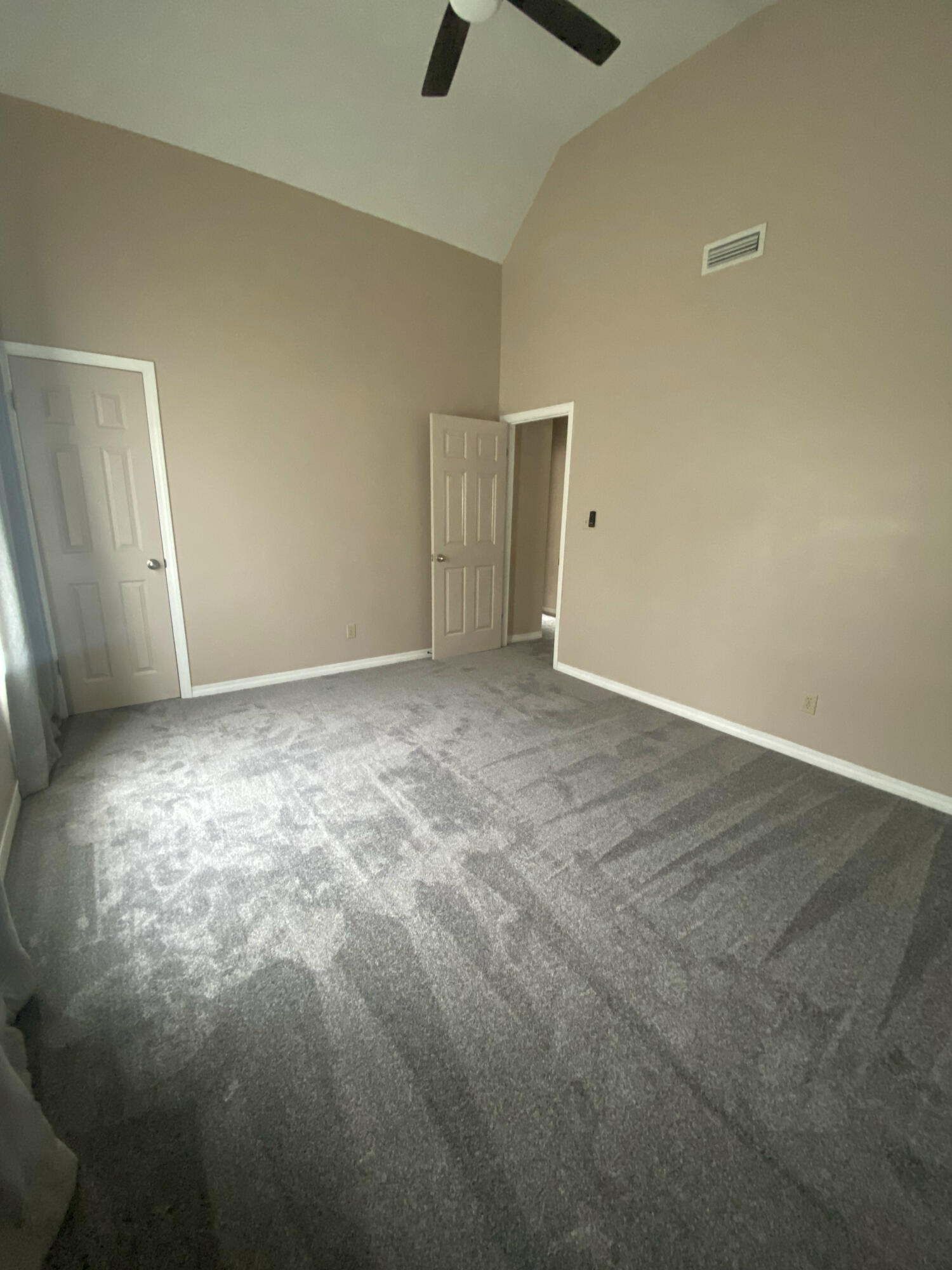 WILLOW BEND PH I LOT 8 - Residential Lease