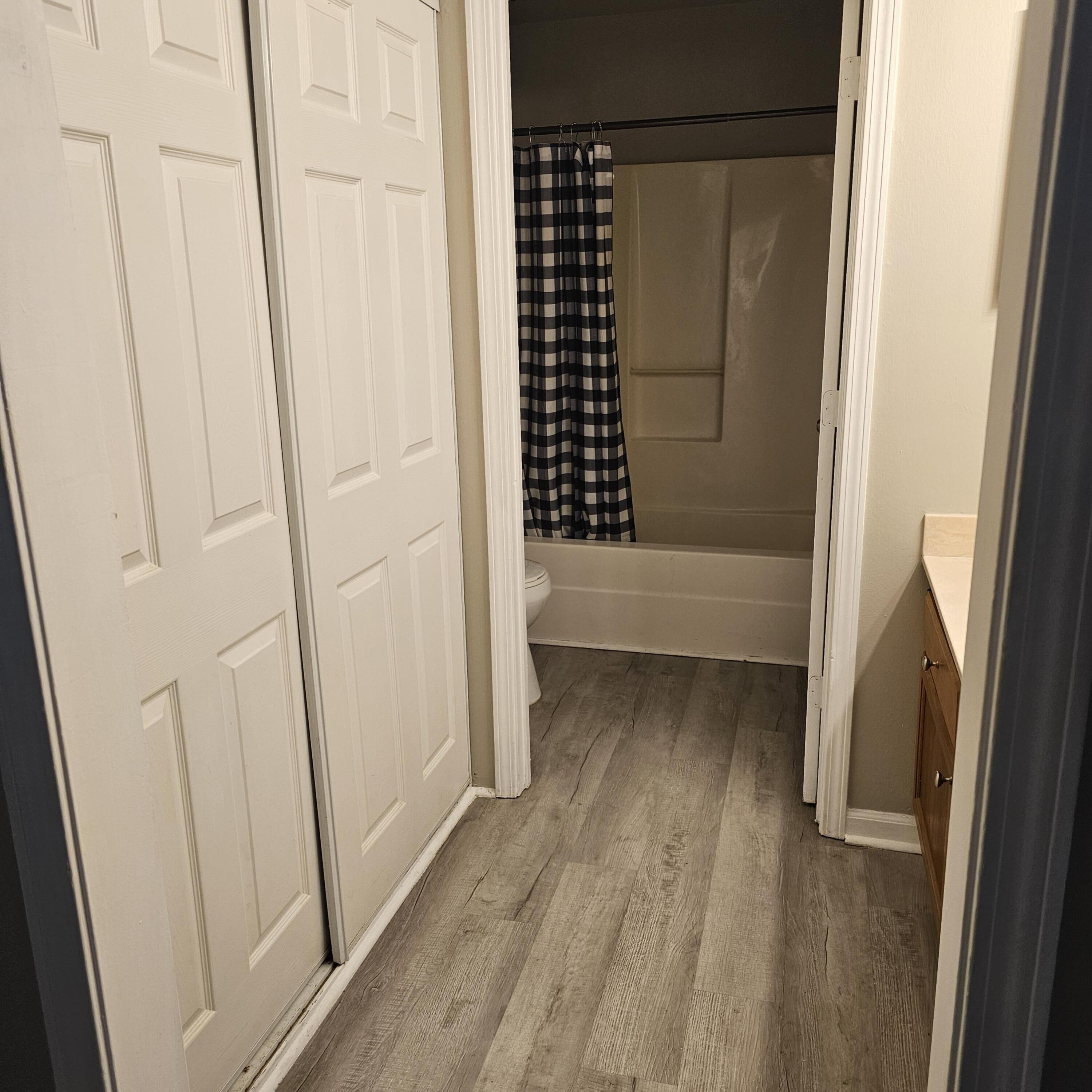 POINTE OF VIEW - Residential