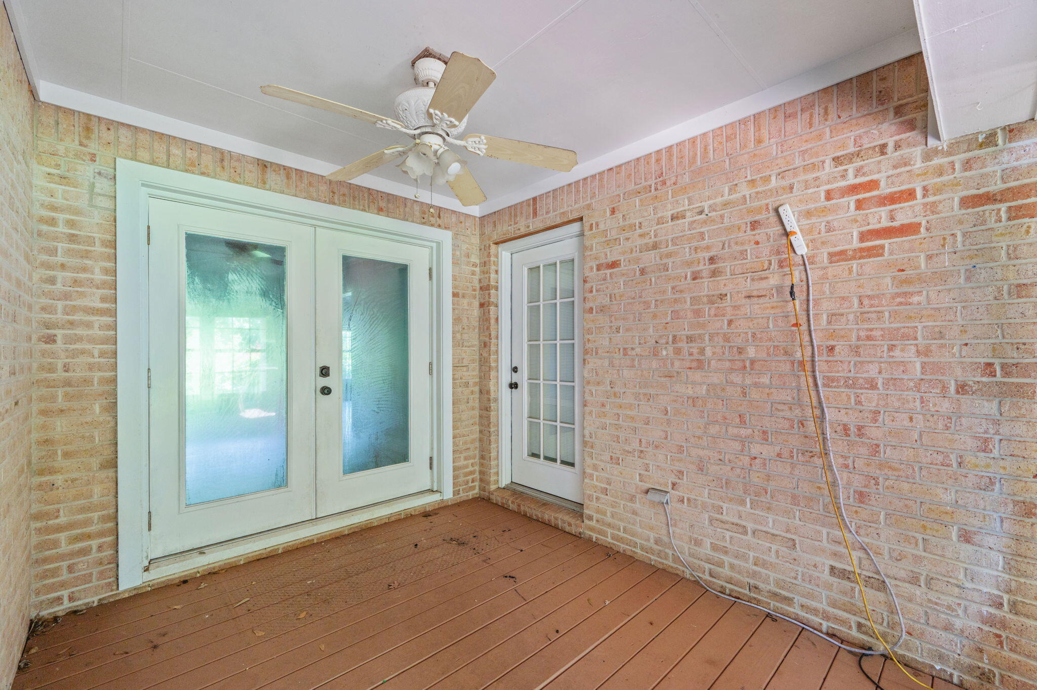GRANDVIEW HEIGHTS - Residential