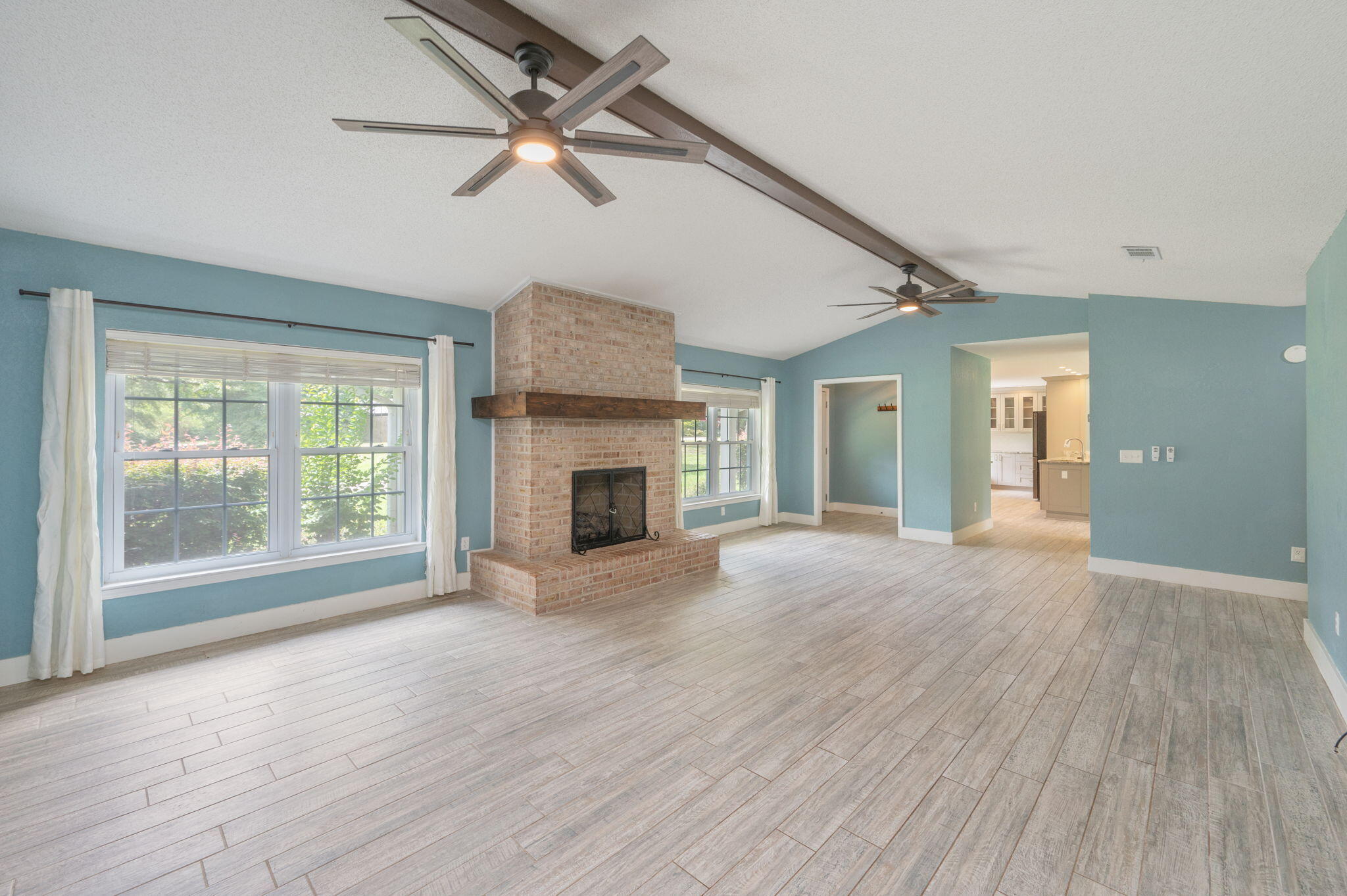 GRANDVIEW HEIGHTS - Residential