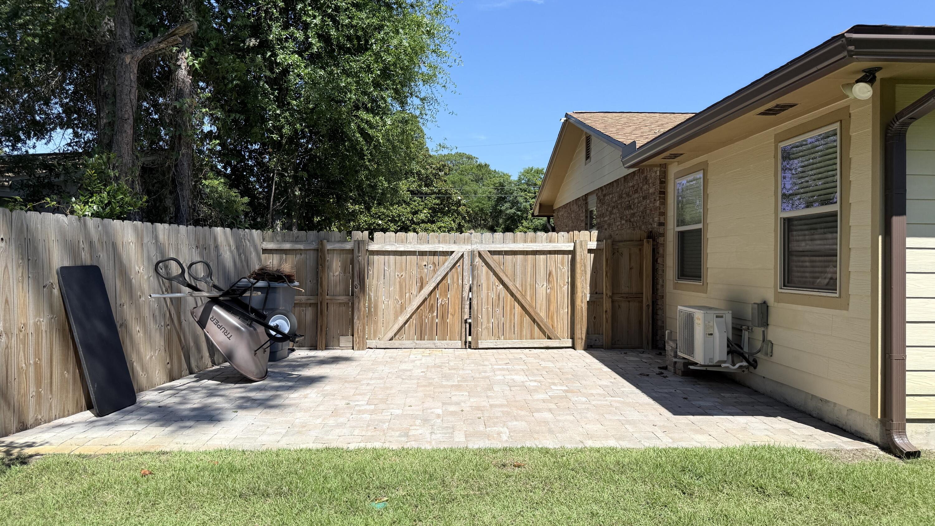 SPRINGDALE - Residential