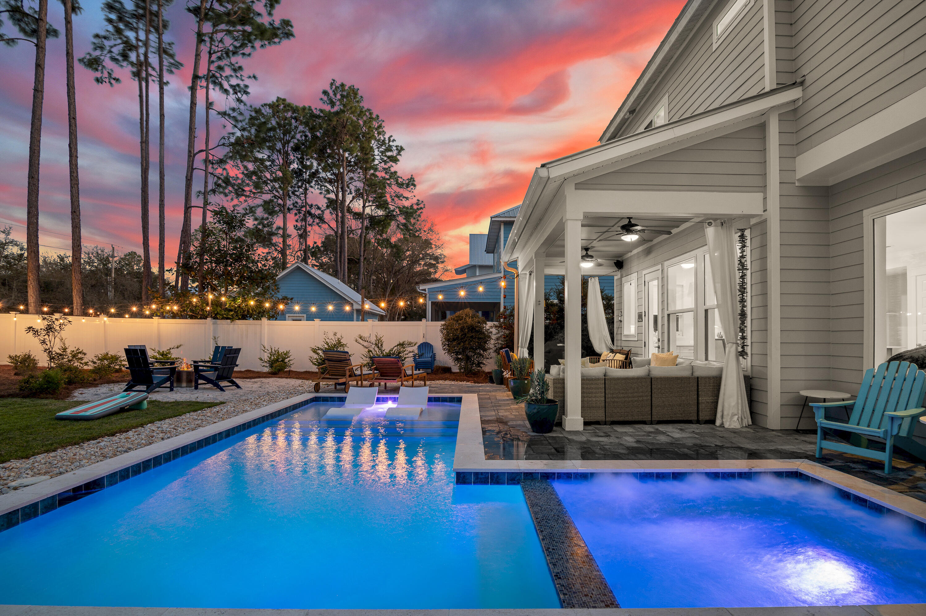 LAKEWOOD OF SEAGROVE BEACH - Residential