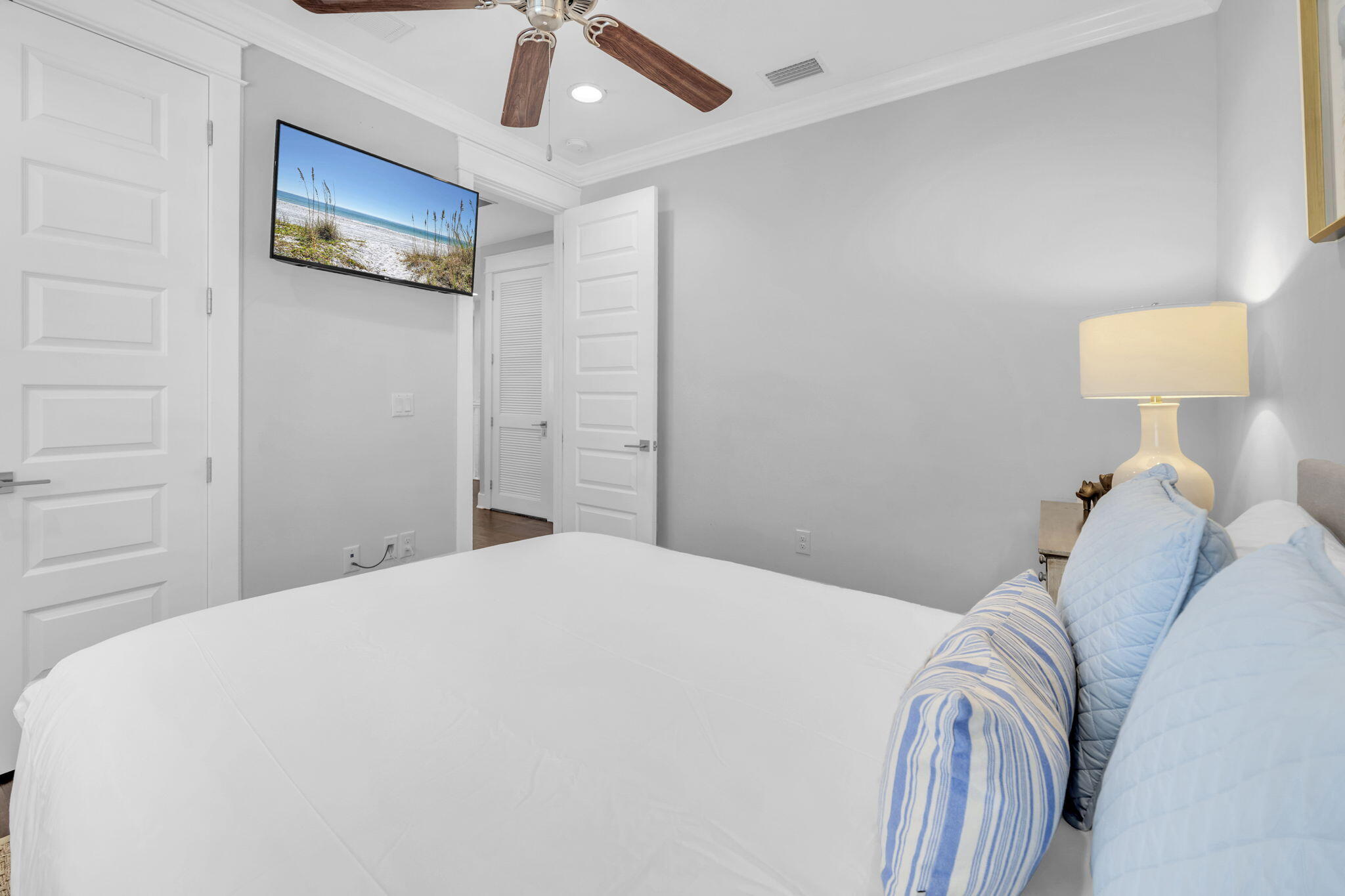 LAKEWOOD OF SEAGROVE BEACH - Residential