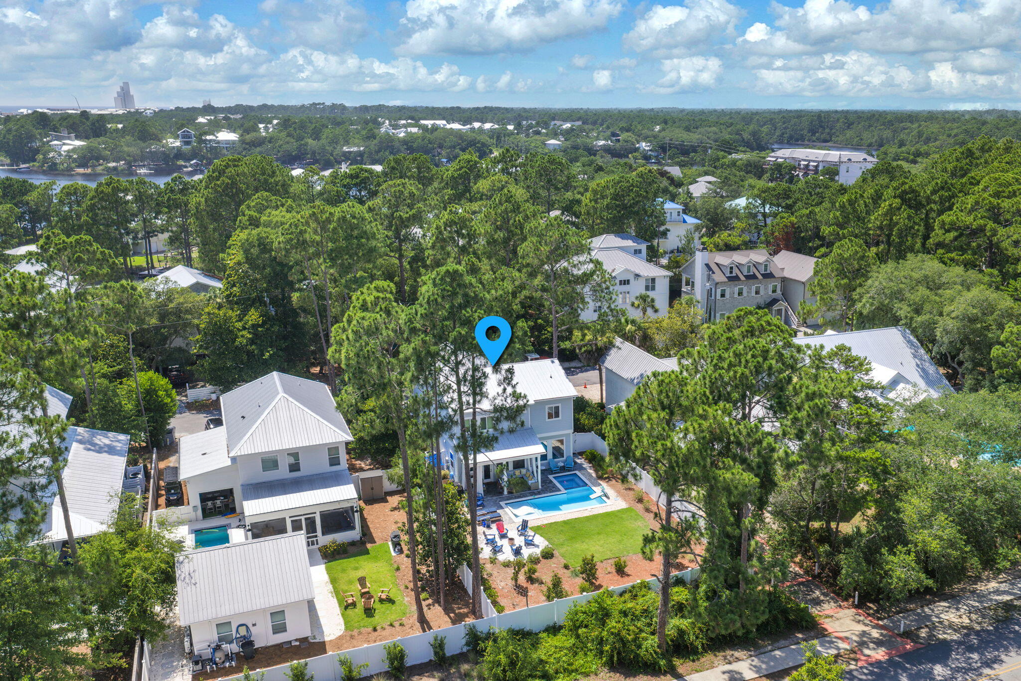 LAKEWOOD OF SEAGROVE BEACH - Residential