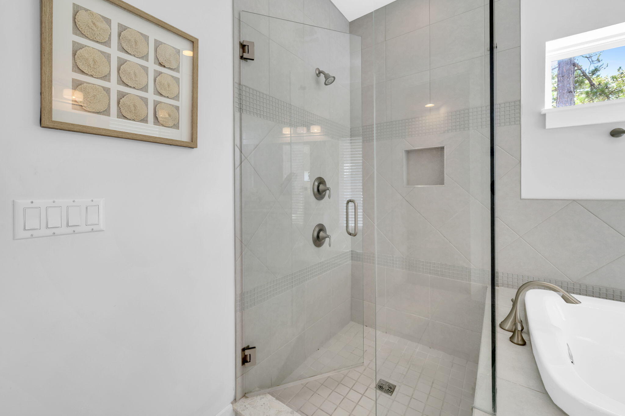 LAKEWOOD OF SEAGROVE BEACH - Residential