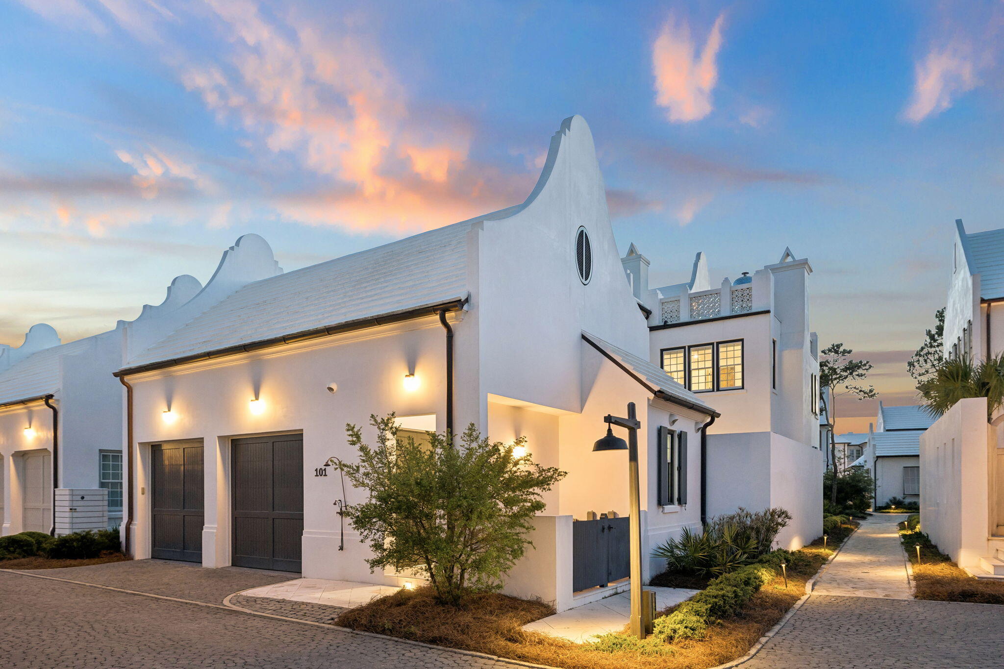 ALYS BEACH - Residential