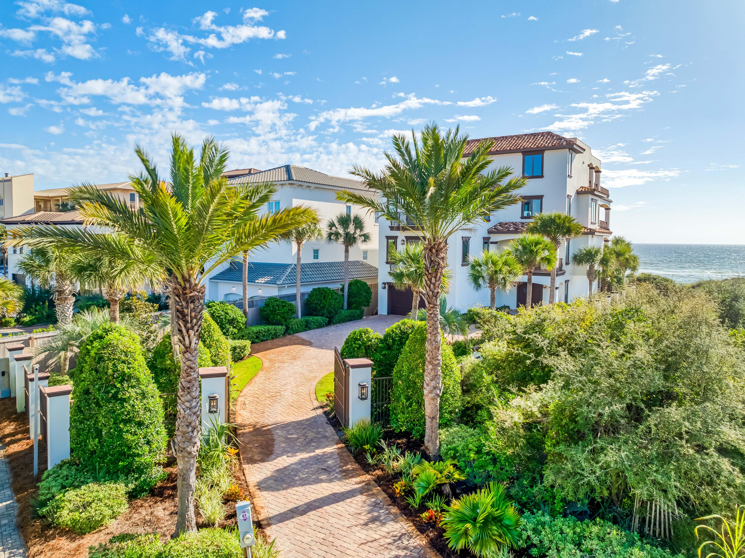 ELYSEE now SANTIMO BEACH - Residential
