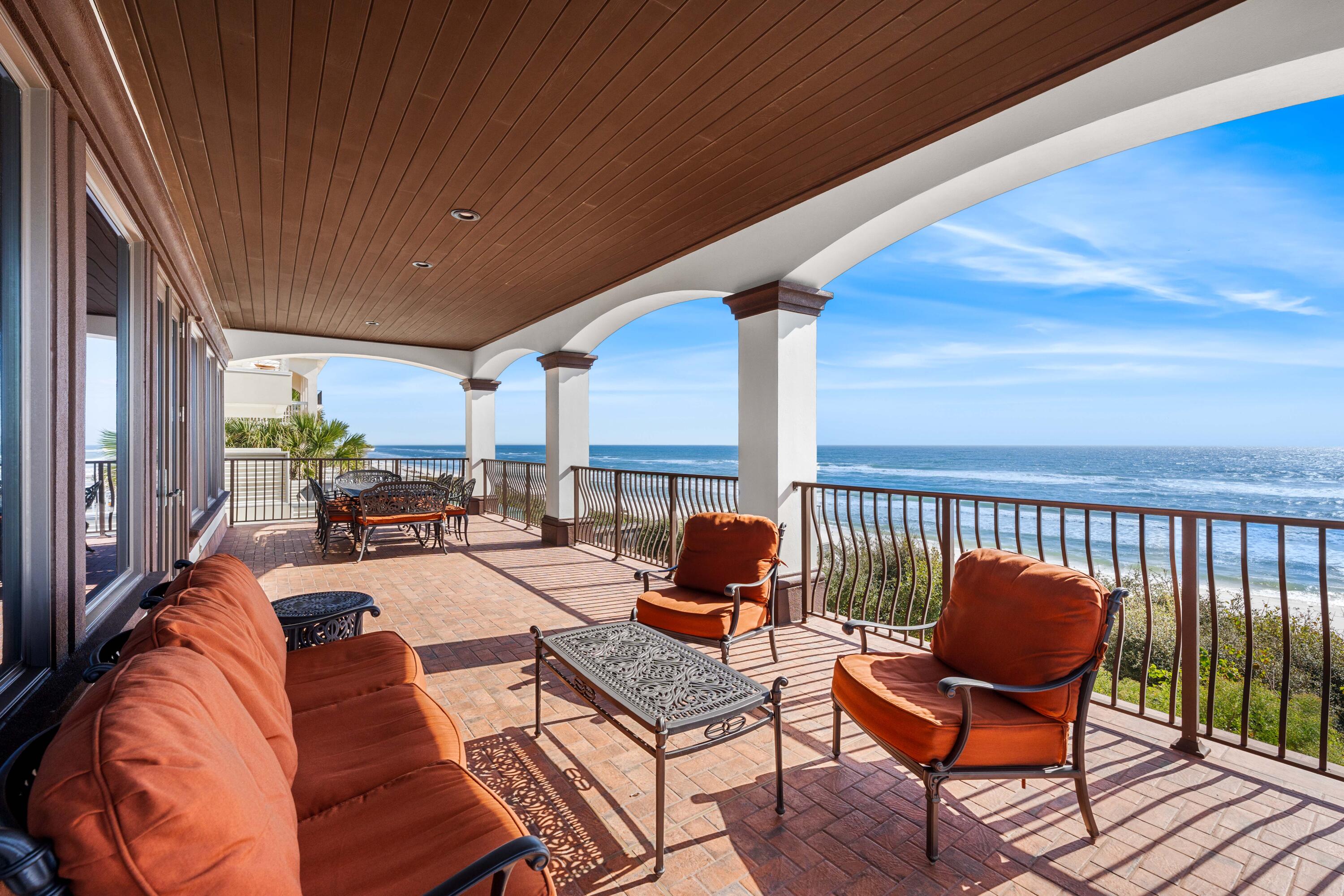 ELYSEE now SANTIMO BEACH - Residential