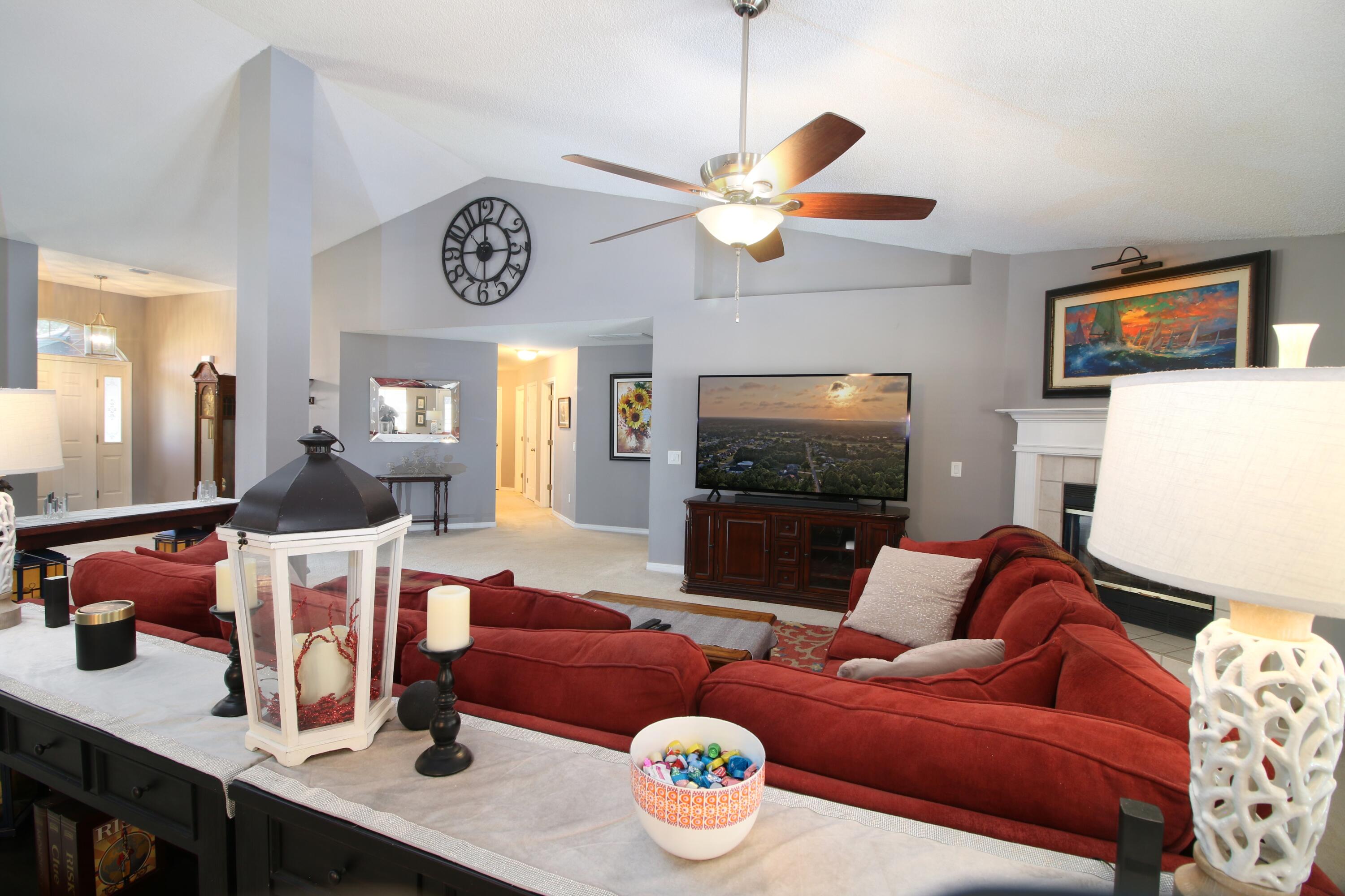 HOLLEY BY THE SEA - Residential