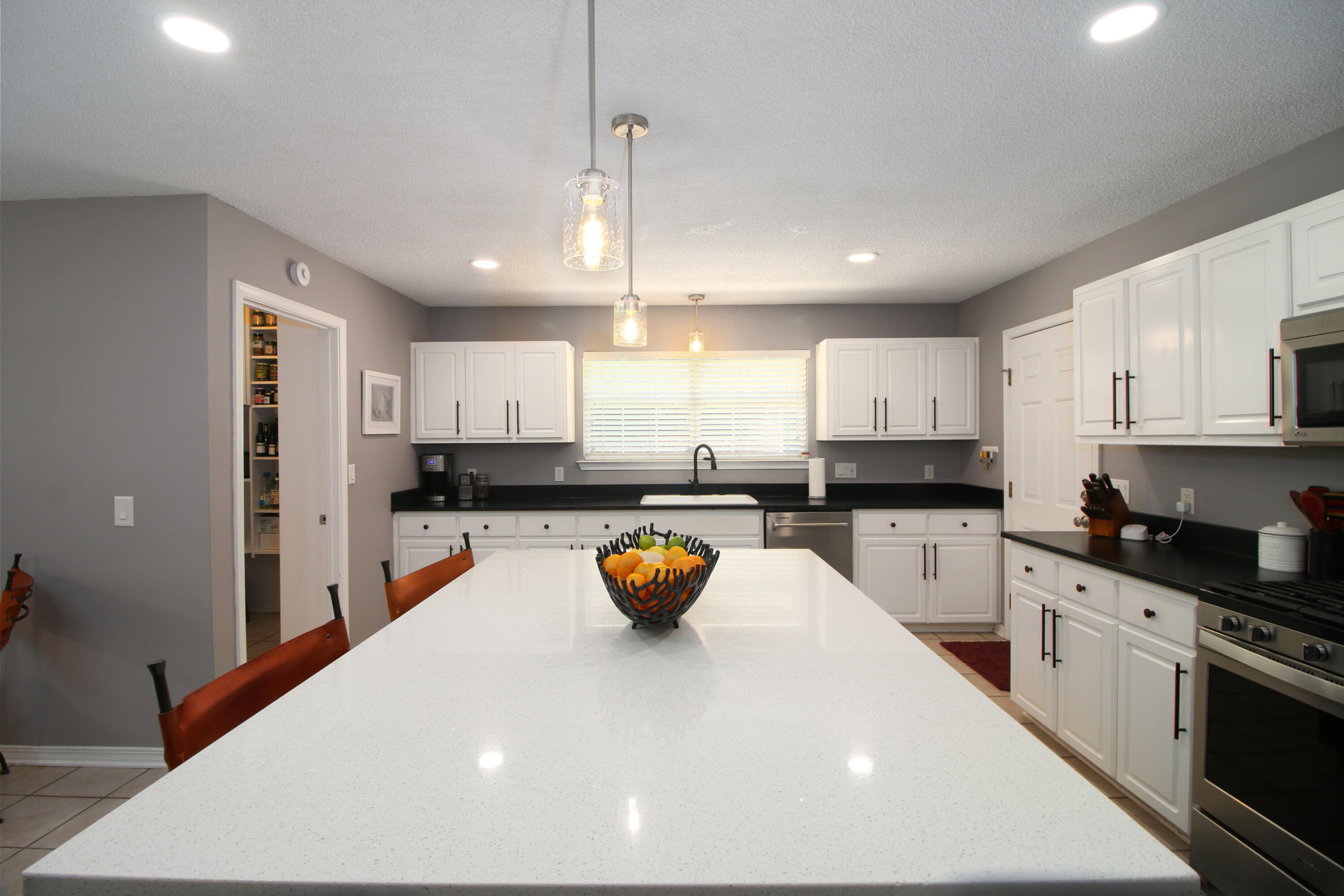 HOLLEY BY THE SEA - Residential