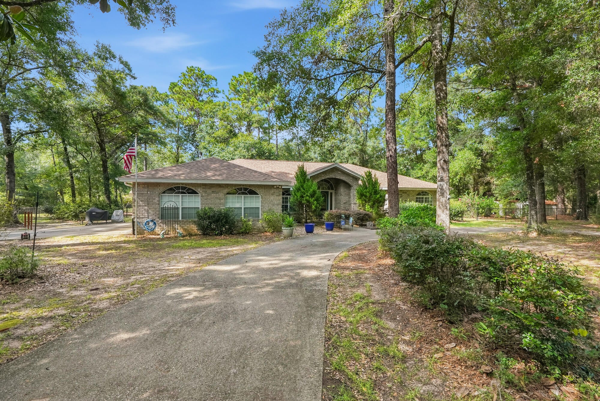 ENCHANTED ESTATES - Residential