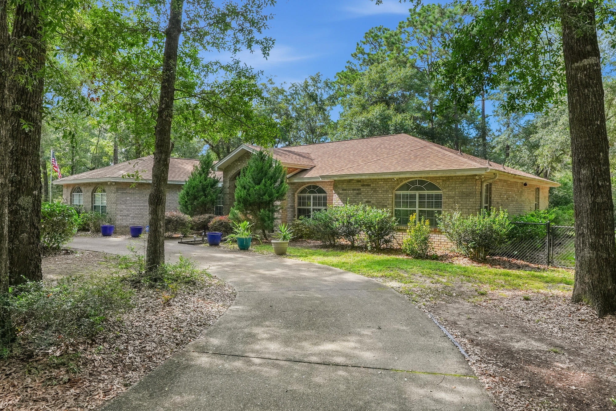 ENCHANTED ESTATES - Residential