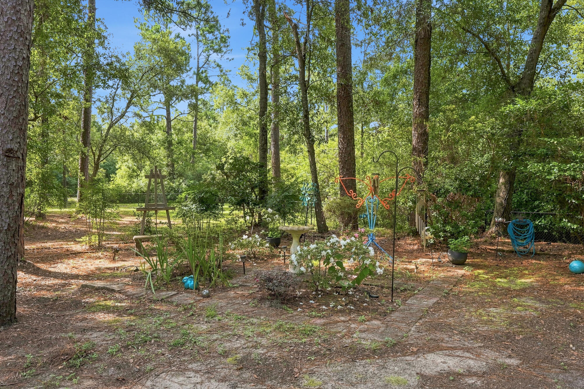 ENCHANTED ESTATES - Residential