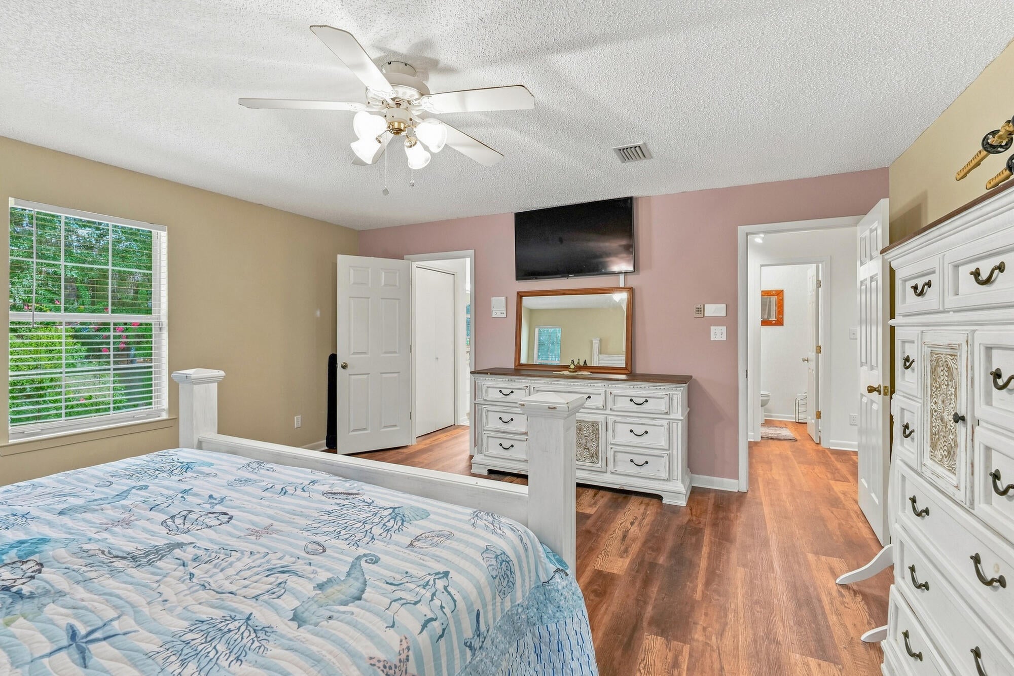 ENCHANTED ESTATES - Residential