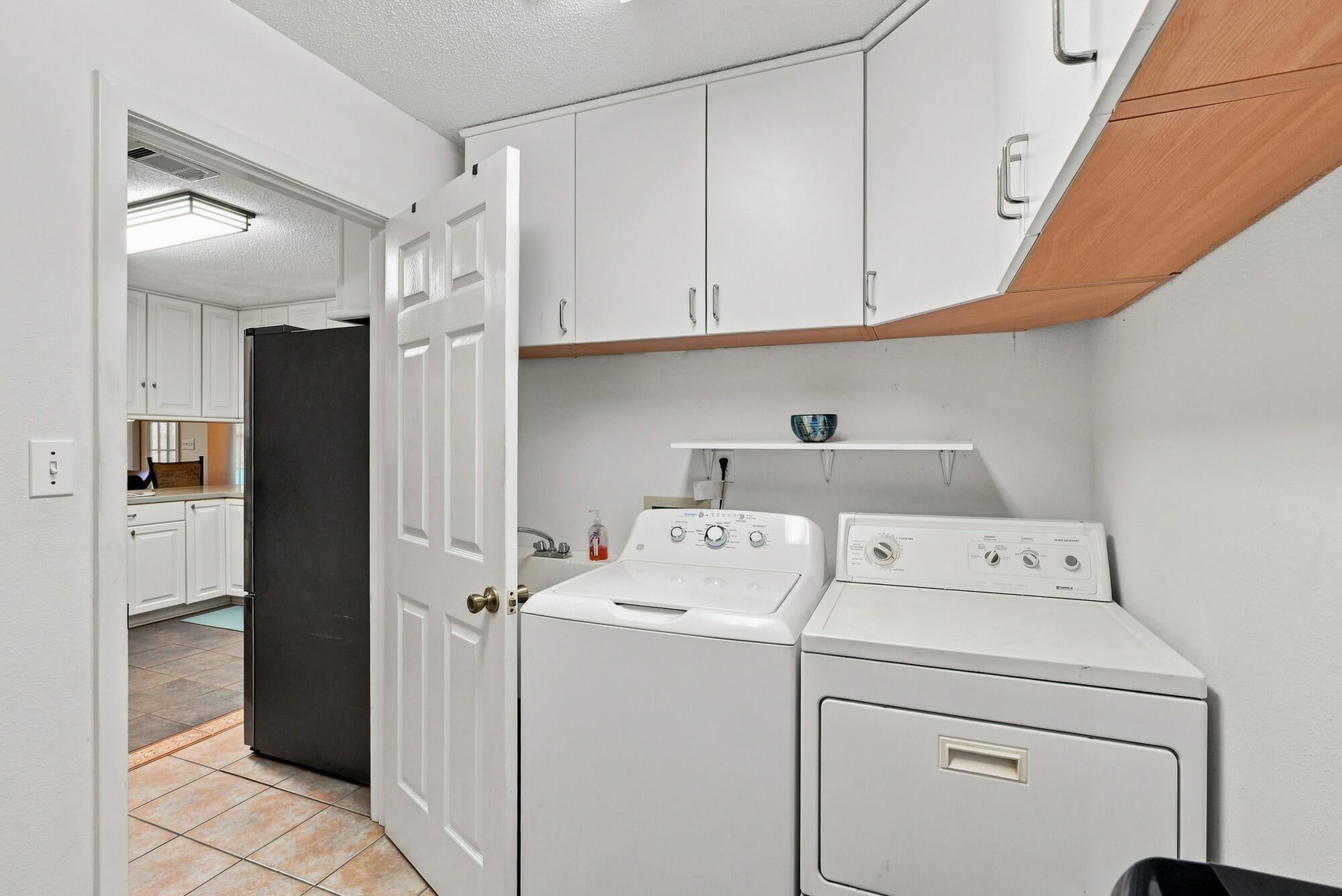 ENCHANTED ESTATES - Residential